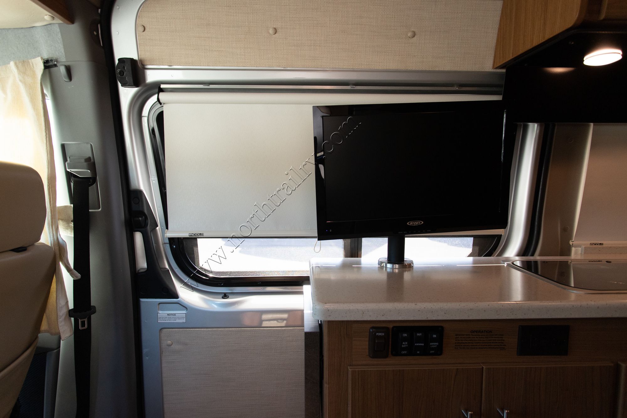 Used 2014 Winnebago Era 170A Class B  For Sale