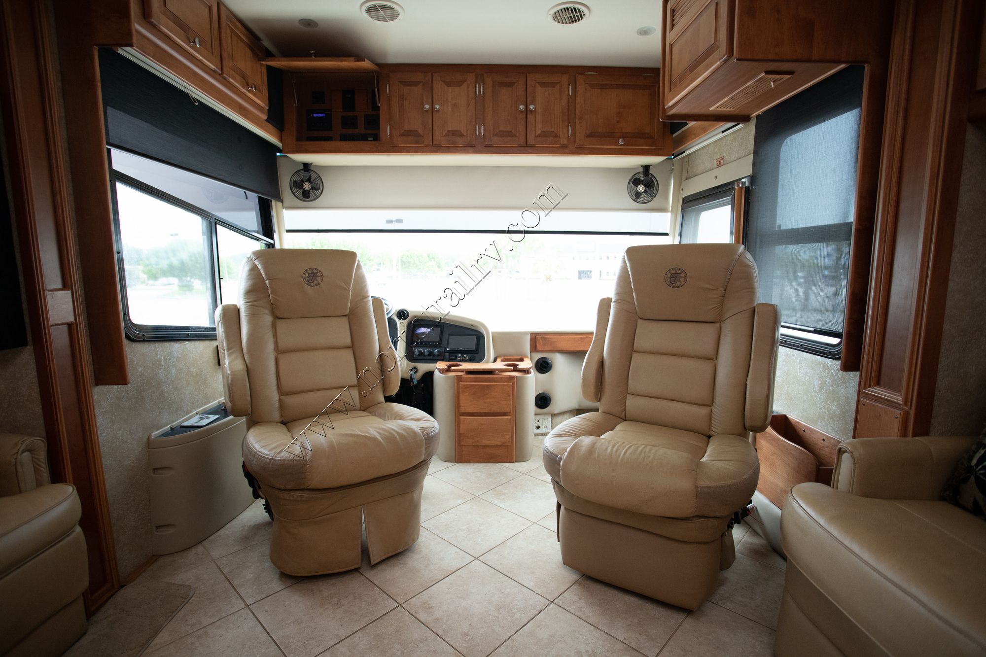 Used 2009 Tiffin Motor Homes Phaeton 40QTH Class A  For Sale