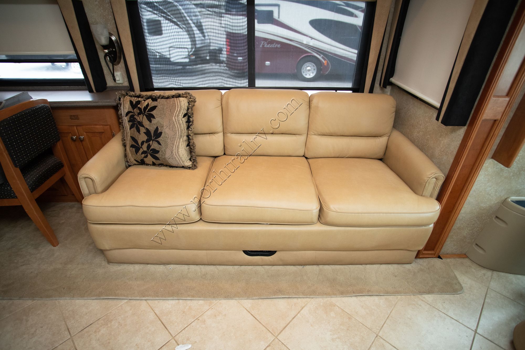 Used 2009 Tiffin Motor Homes Phaeton 40QTH Class A  For Sale