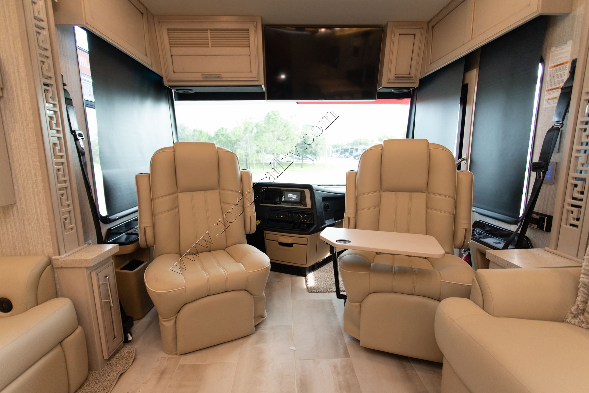 New 2022 Newmar Ventana 4369 Class A  For Sale