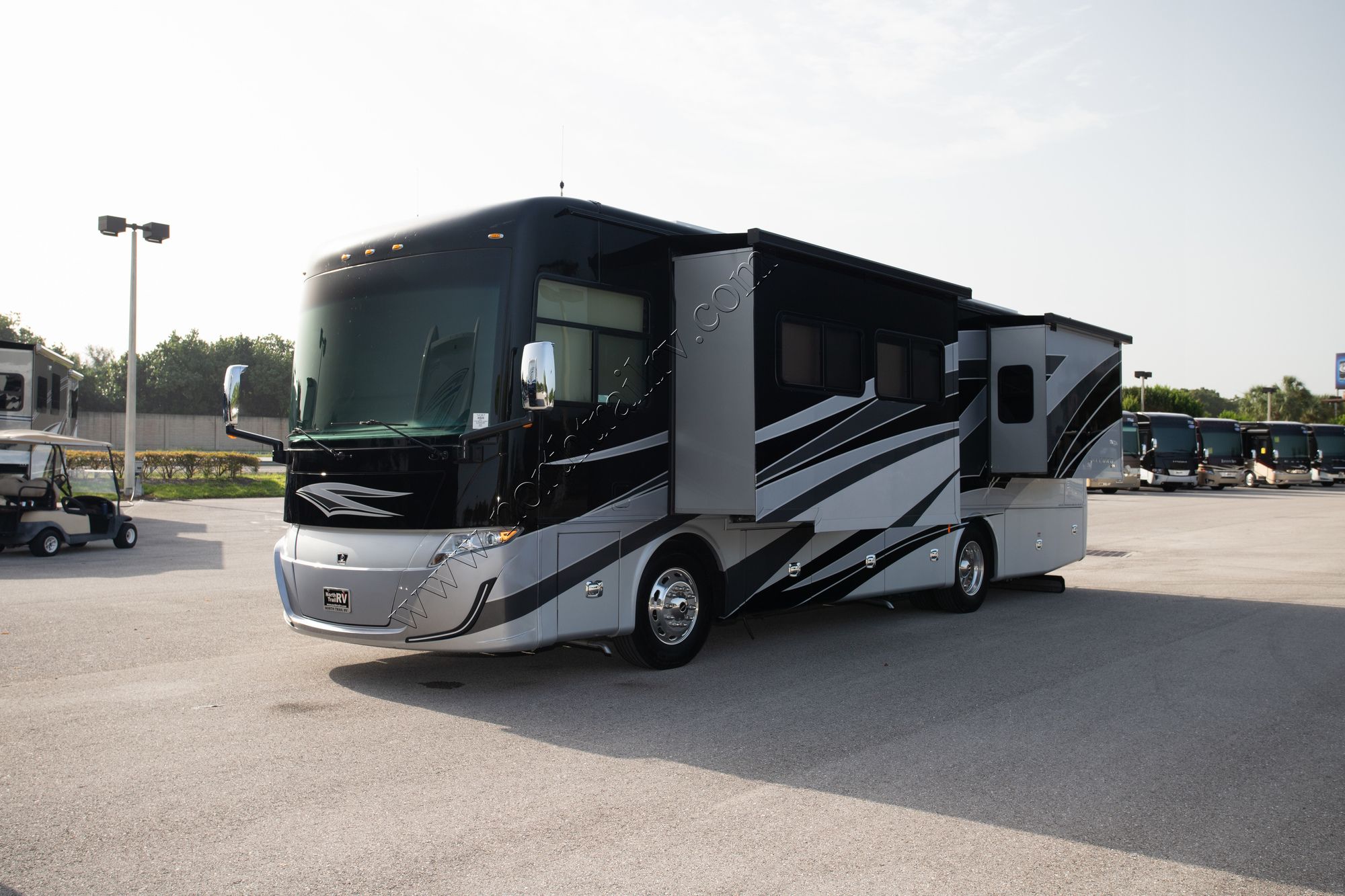 New 2021 Tiffin Motor Homes Allegro Red 33AA Class A  For Sale