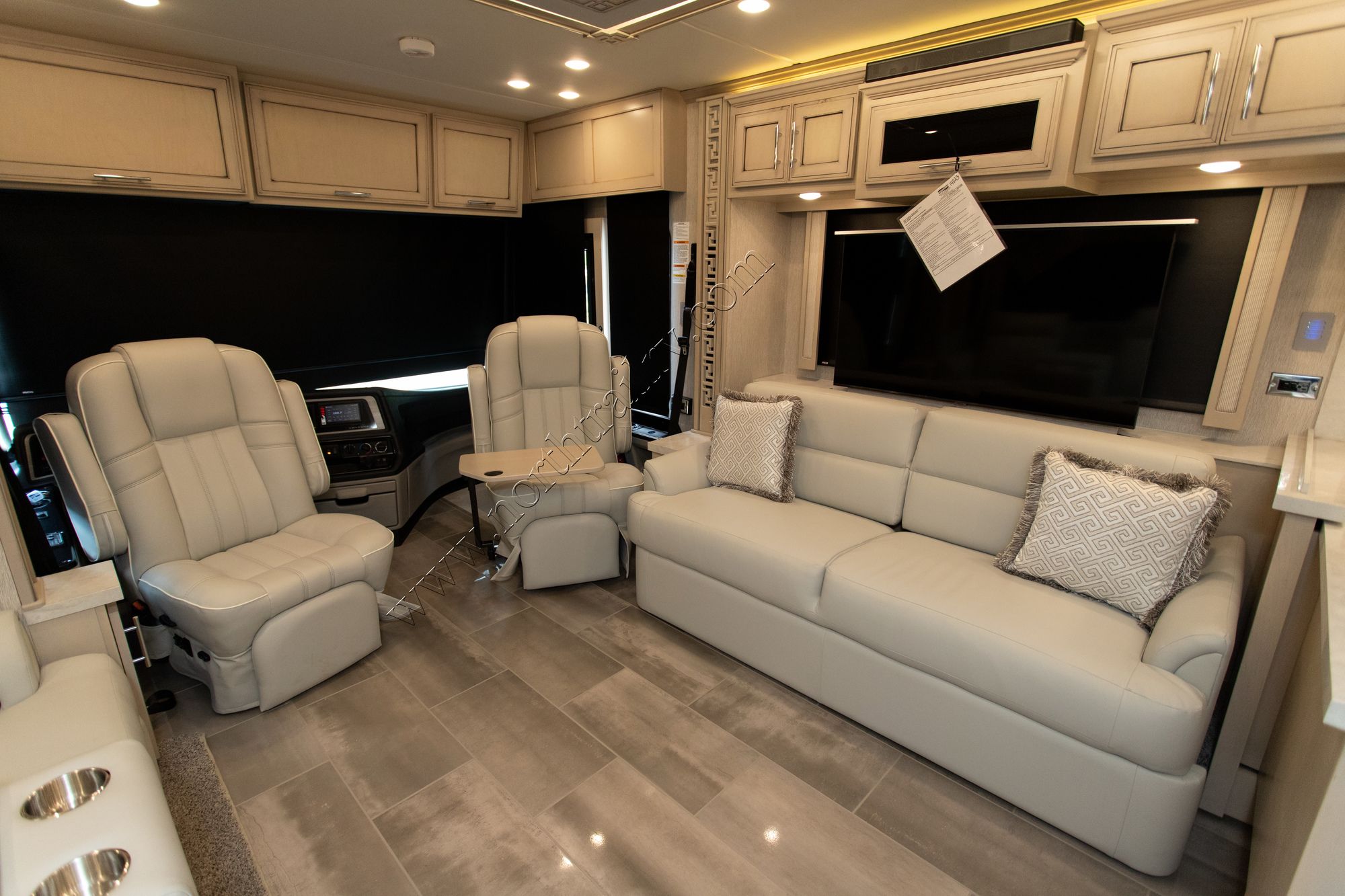 New 2022 Newmar Ventana 3717 Class A  For Sale