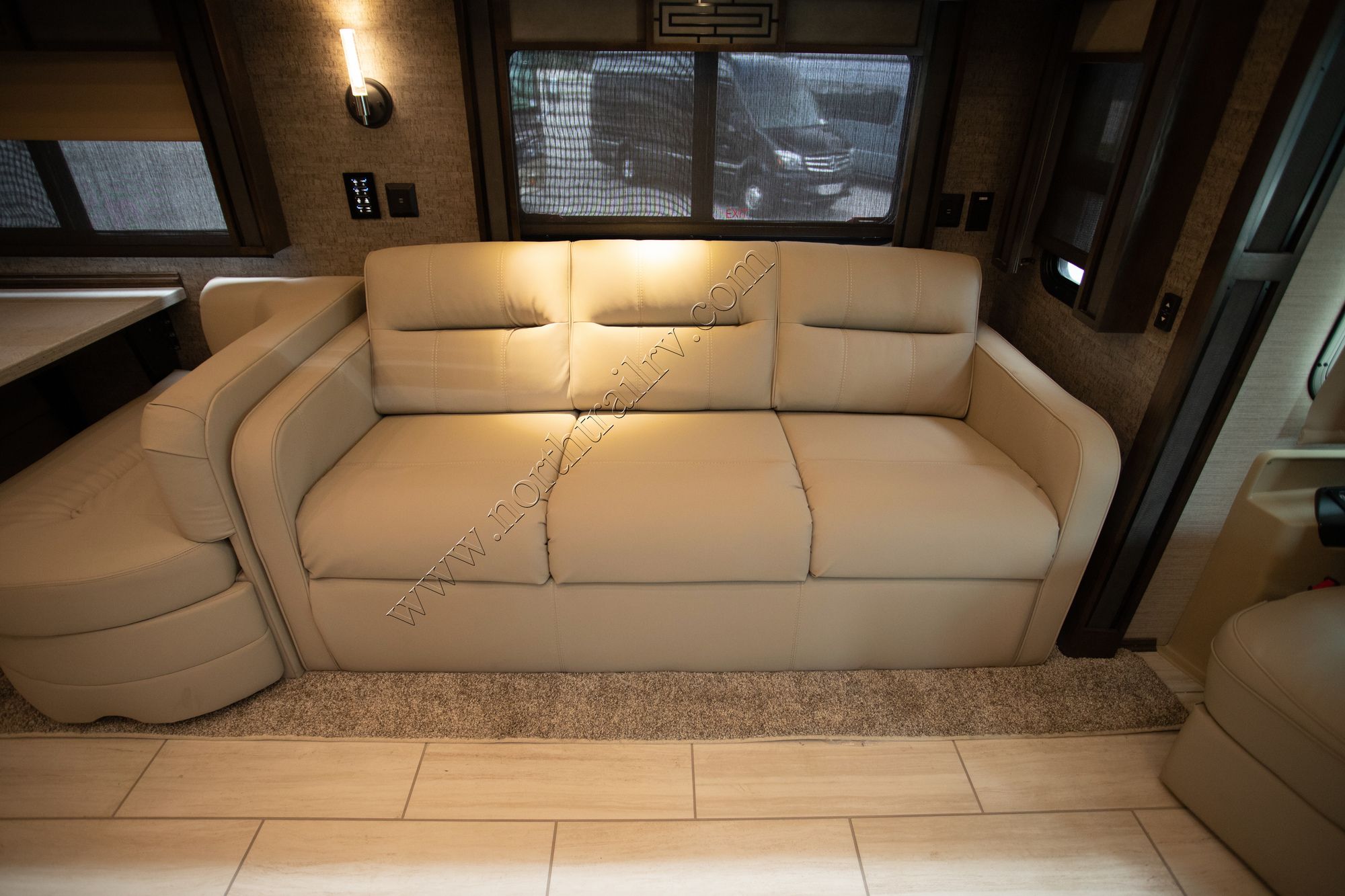 New 2021 Tiffin Motor Homes Allegro Red 37BA Class A  For Sale