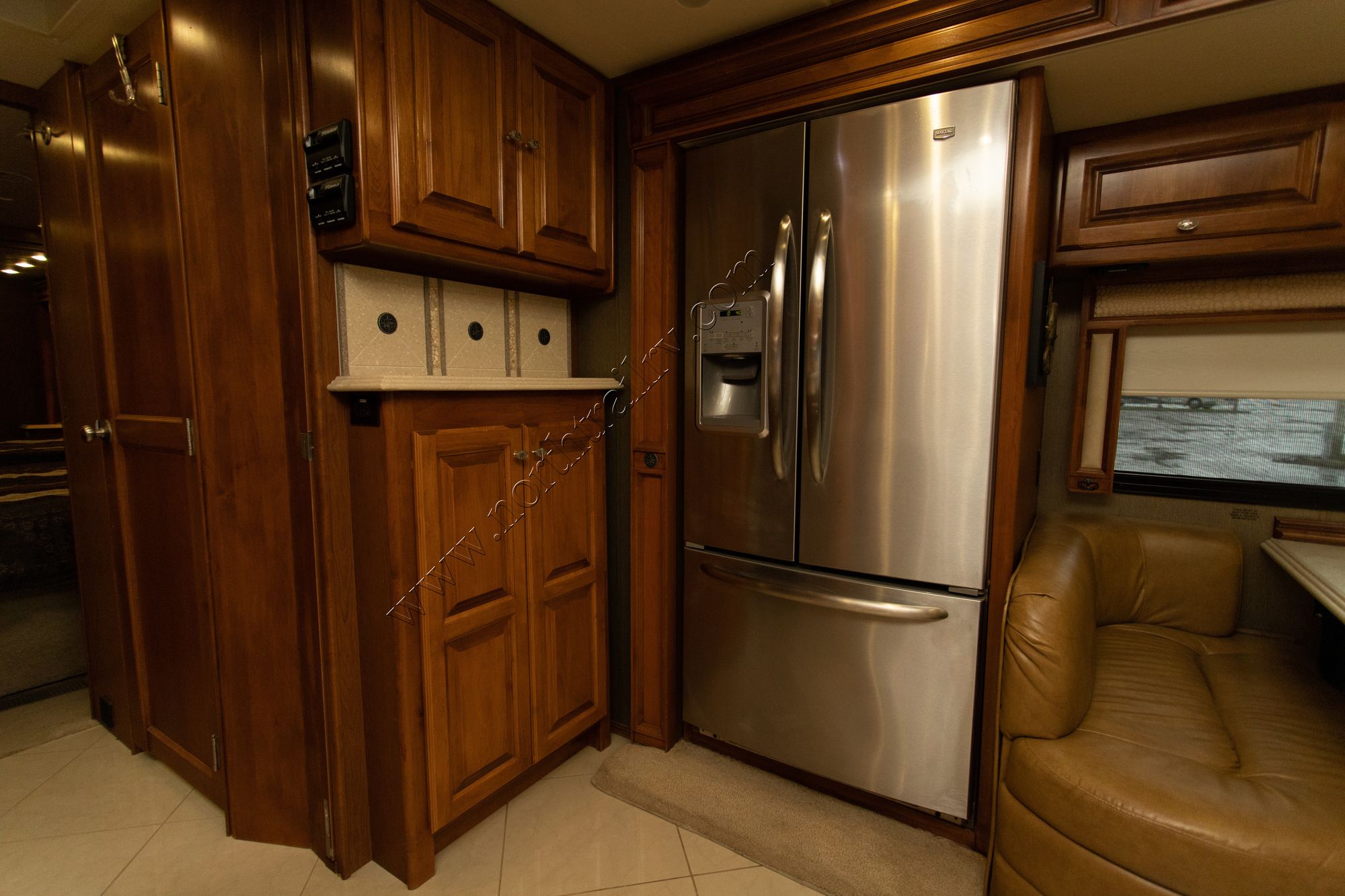 Used 2013 Tiffin Motor Homes Phaeton 40QTH Class A  For Sale