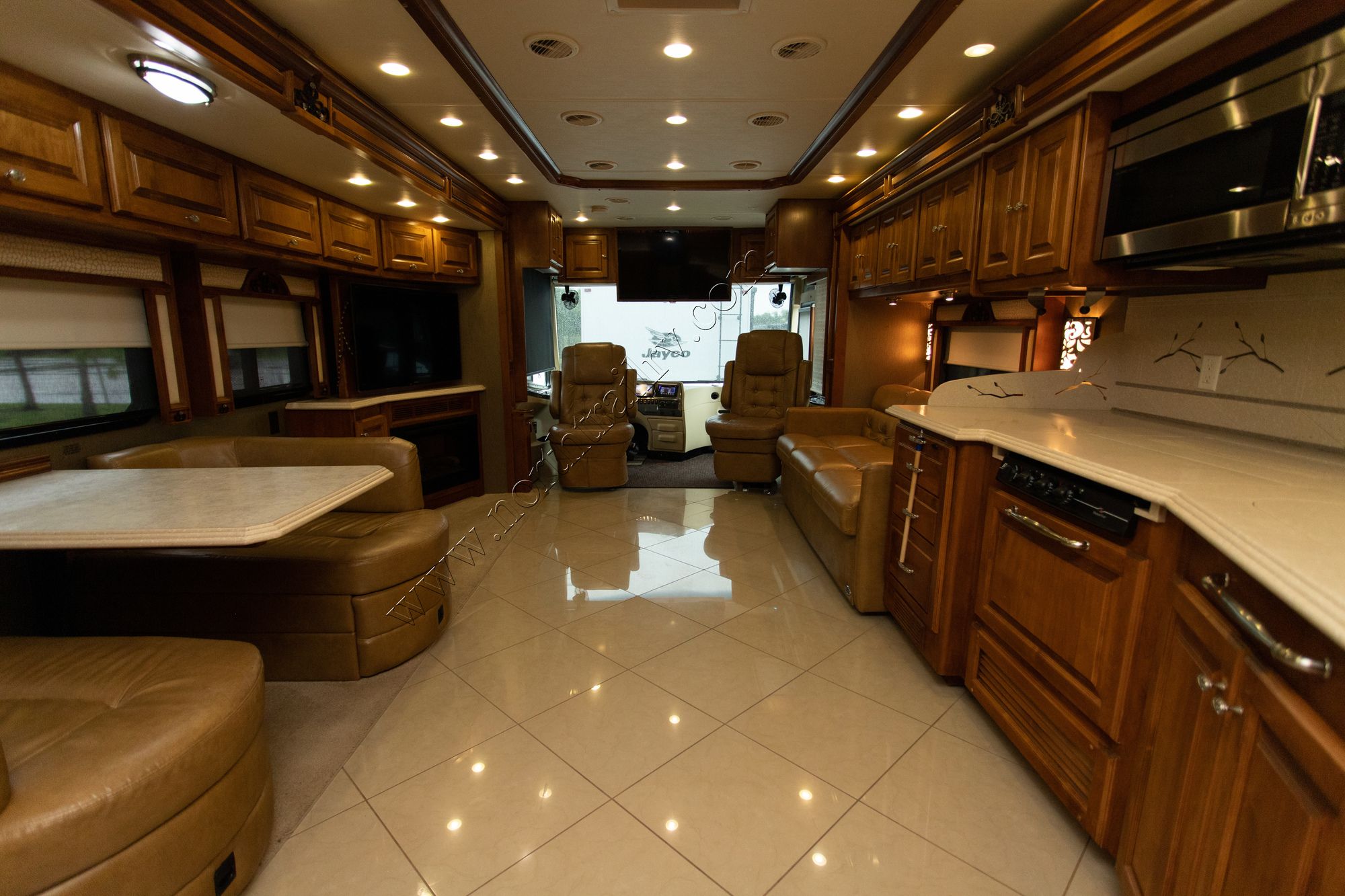 Used 2013 Tiffin Motor Homes Phaeton 40QTH Class A  For Sale