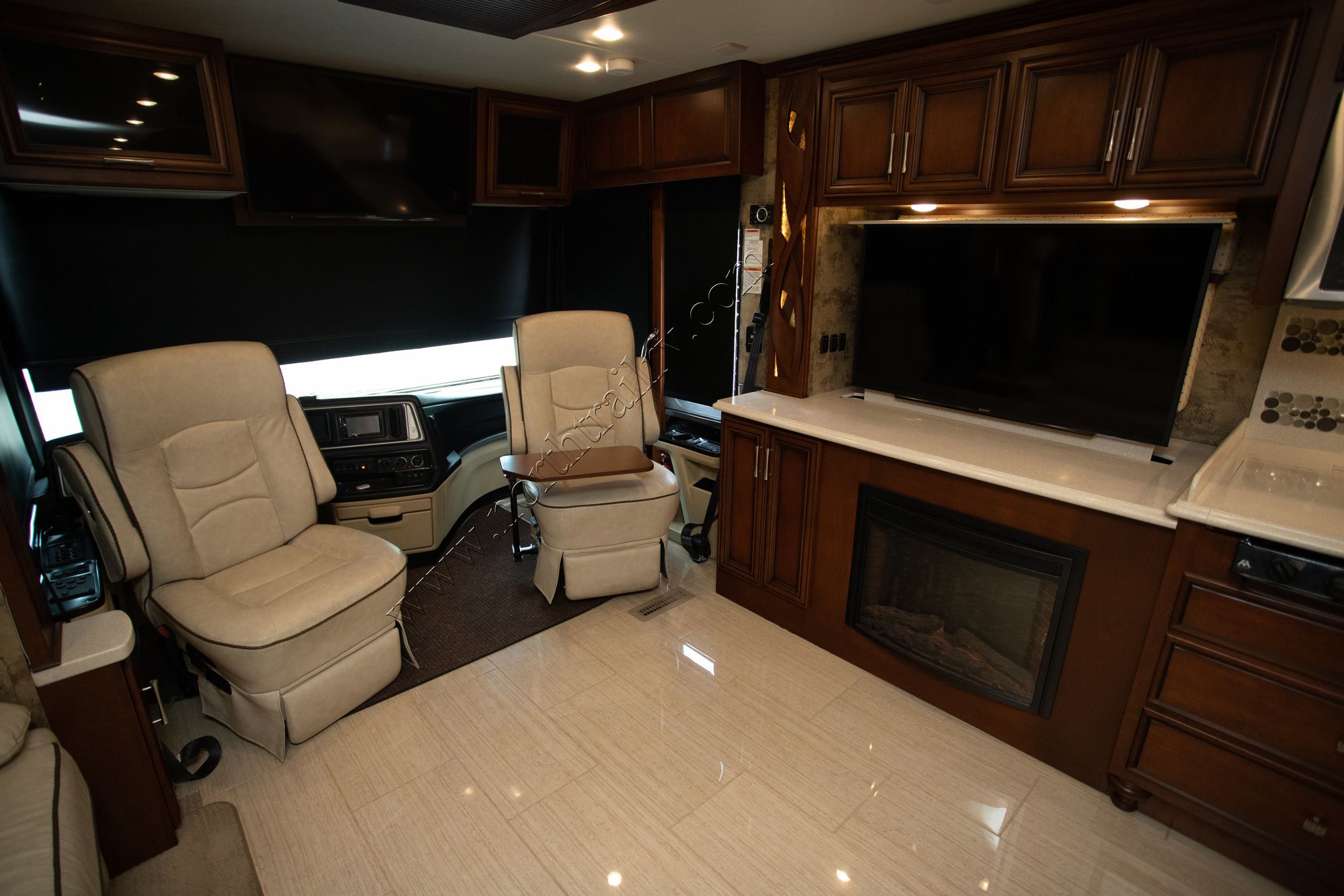 Used 2017 Newmar Ventana 3709 Class A  For Sale