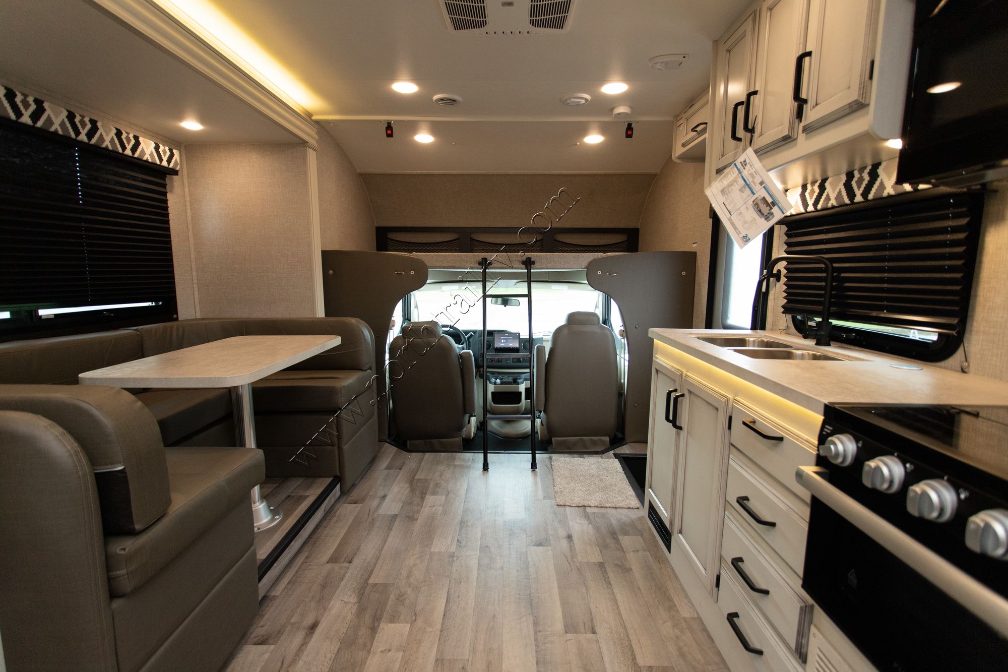 New 2022 Jayco Redhawk 26M Class C  For Sale