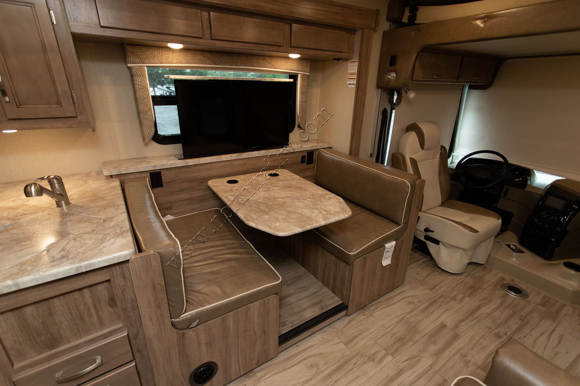 Used 2019 Entegra Vision 29F Class A  For Sale