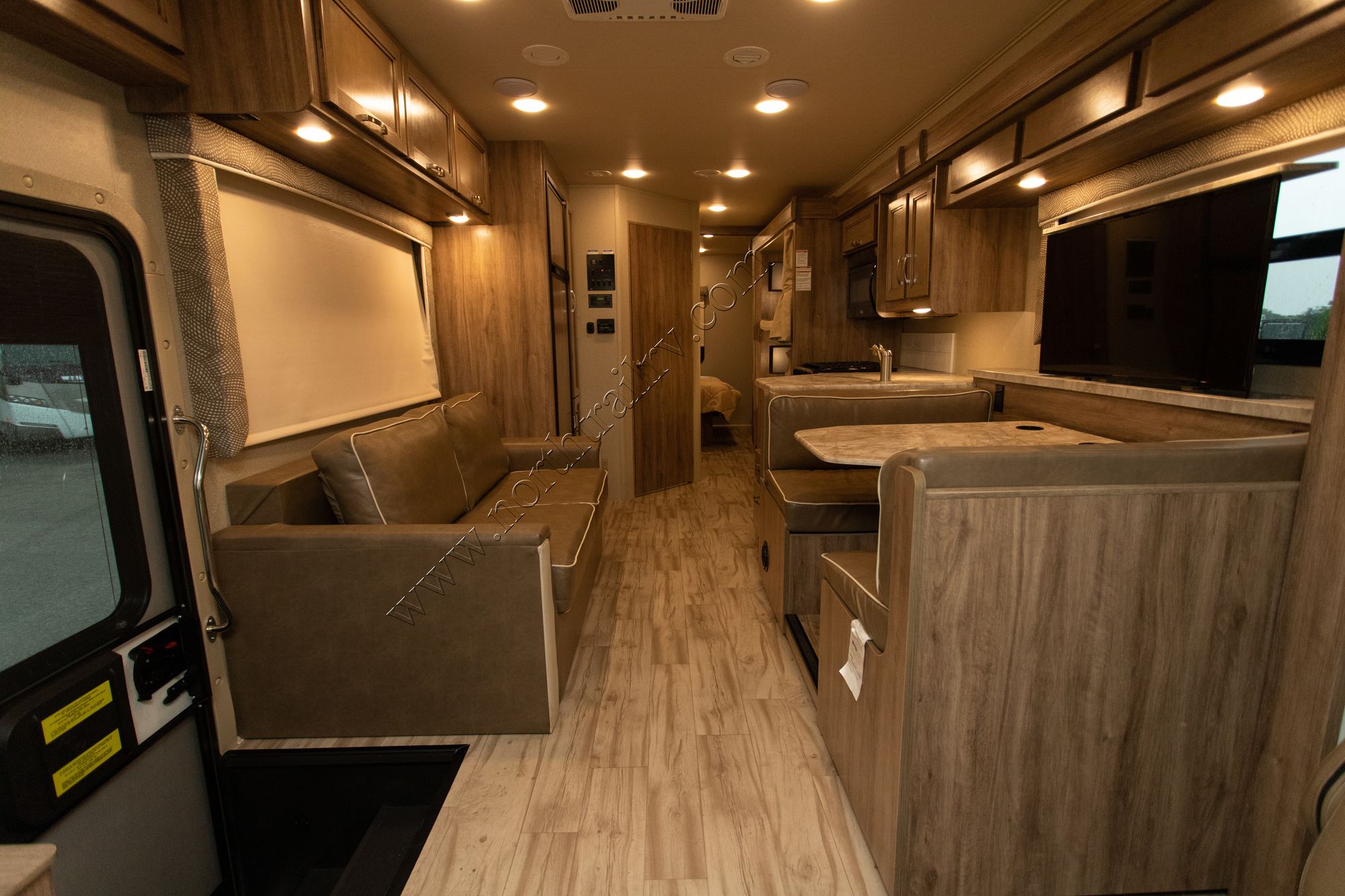 Used 2019 Entegra Vision 29F Class A  For Sale