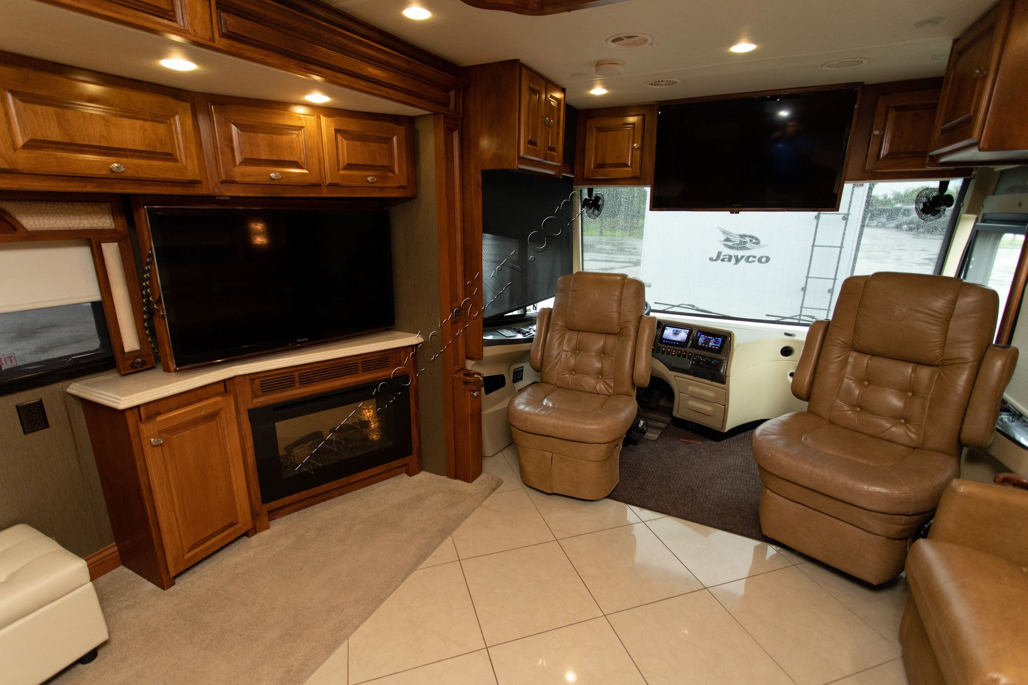 Used 2013 Tiffin Motor Homes Phaeton 40QTH Class A  For Sale