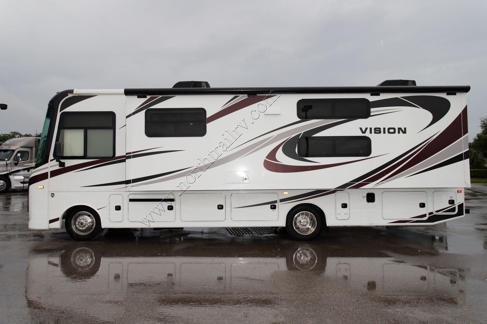 Used 2019 Entegra Vision 29F Class A  For Sale