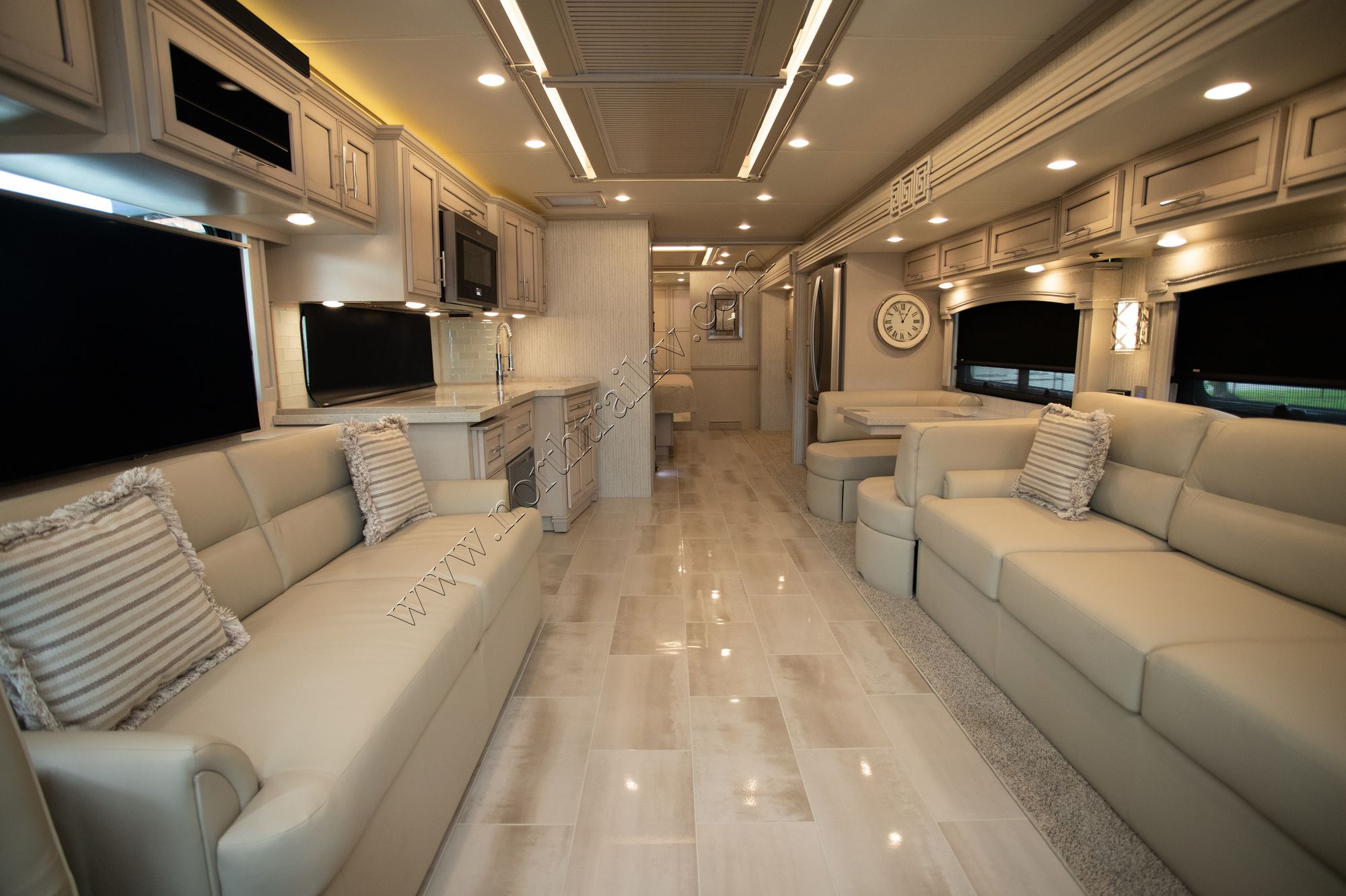 New 2022 Newmar Ventana 4369 Class A  For Sale