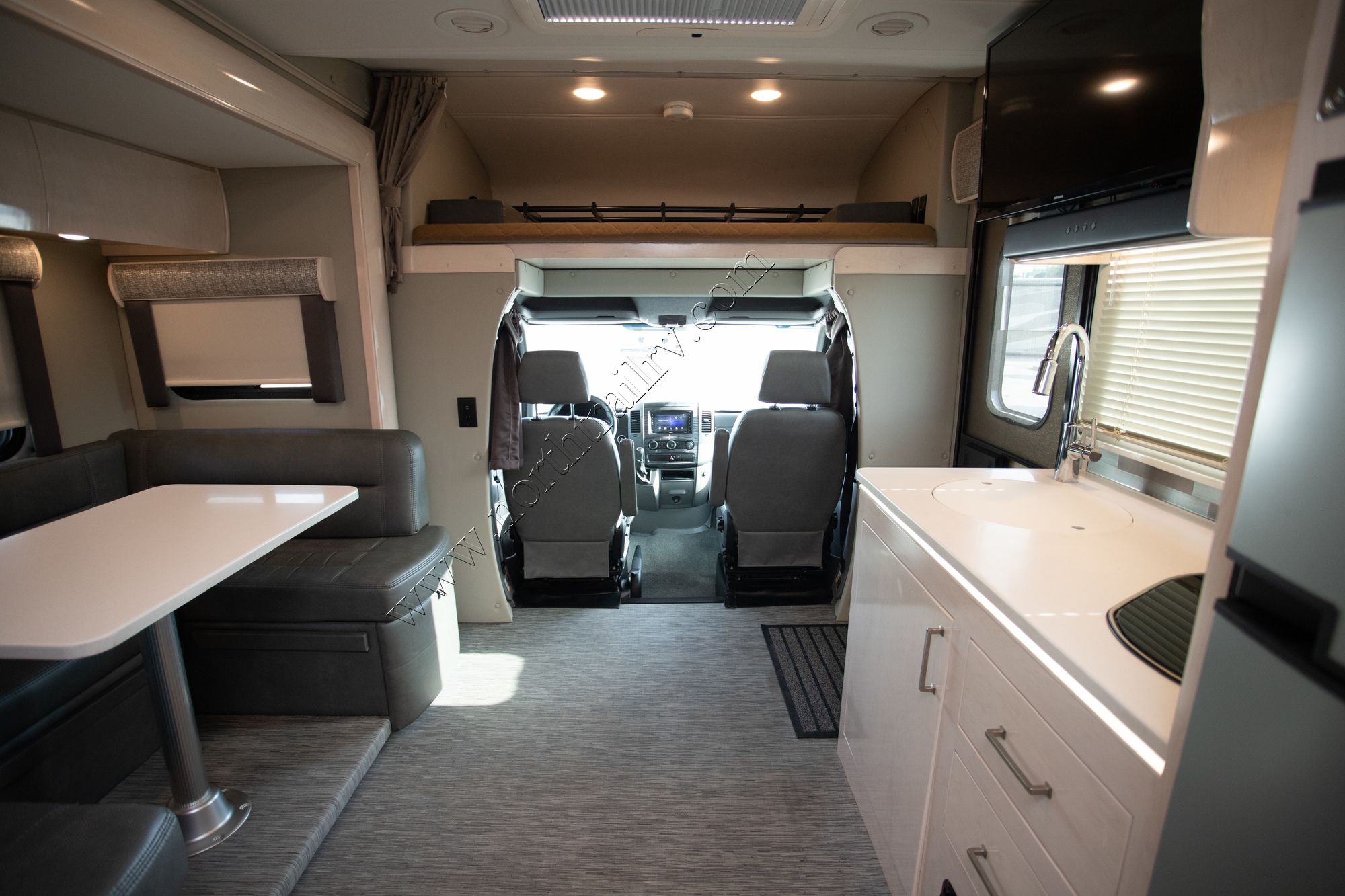 Used 2020 Renegade Rv Vienna 25FW Class C  For Sale