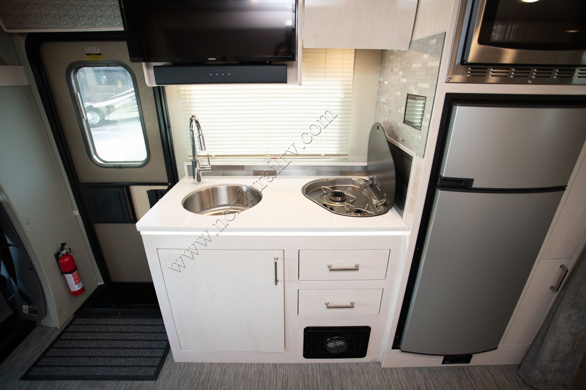 Used 2020 Renegade Rv Vienna 25FW Class C  For Sale