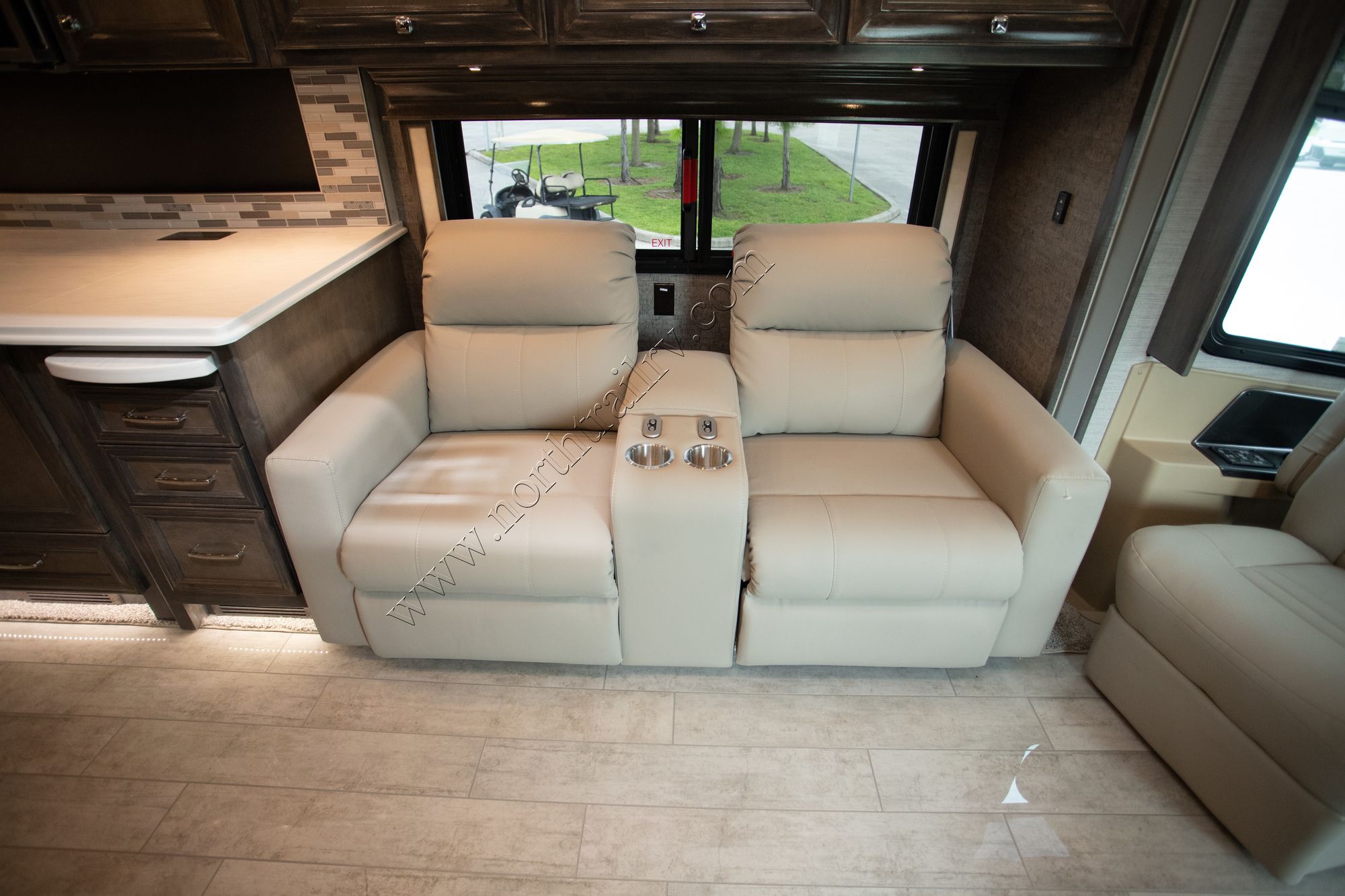 New 2022 Tiffin Motor Homes Phaeton 40IH Class A  For Sale