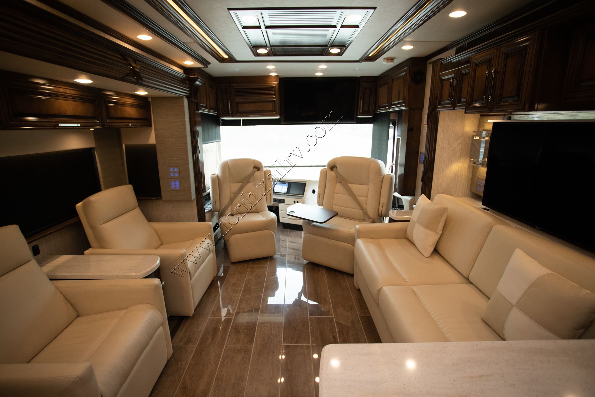 Used 2019 Newmar Mountain Aire 4534 Class A  For Sale