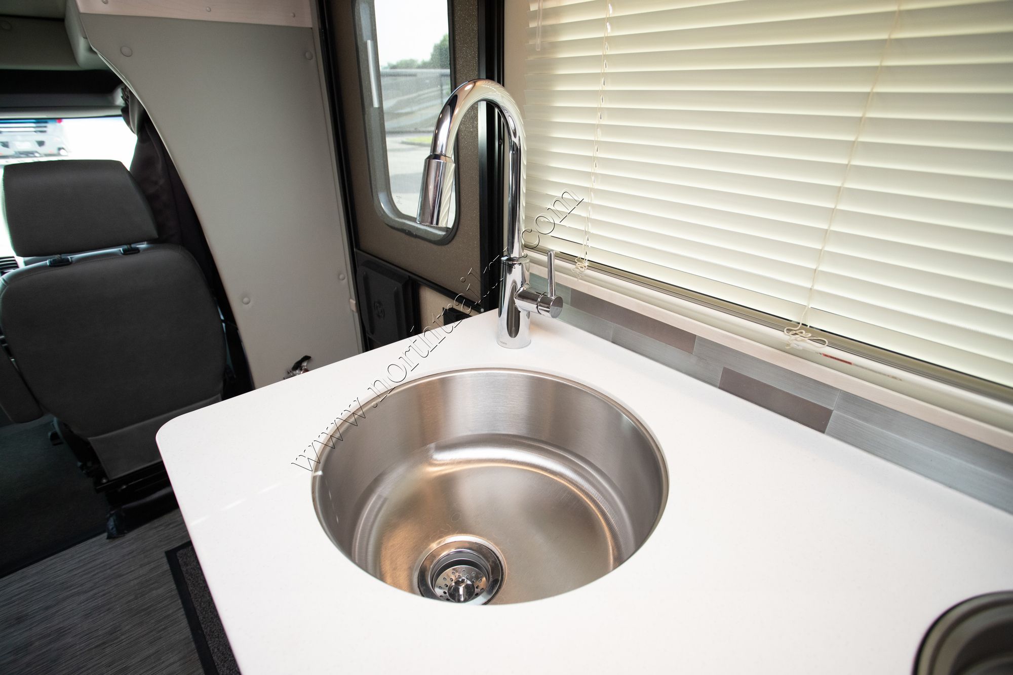 Used 2020 Renegade Rv Vienna 25FW Class C  For Sale