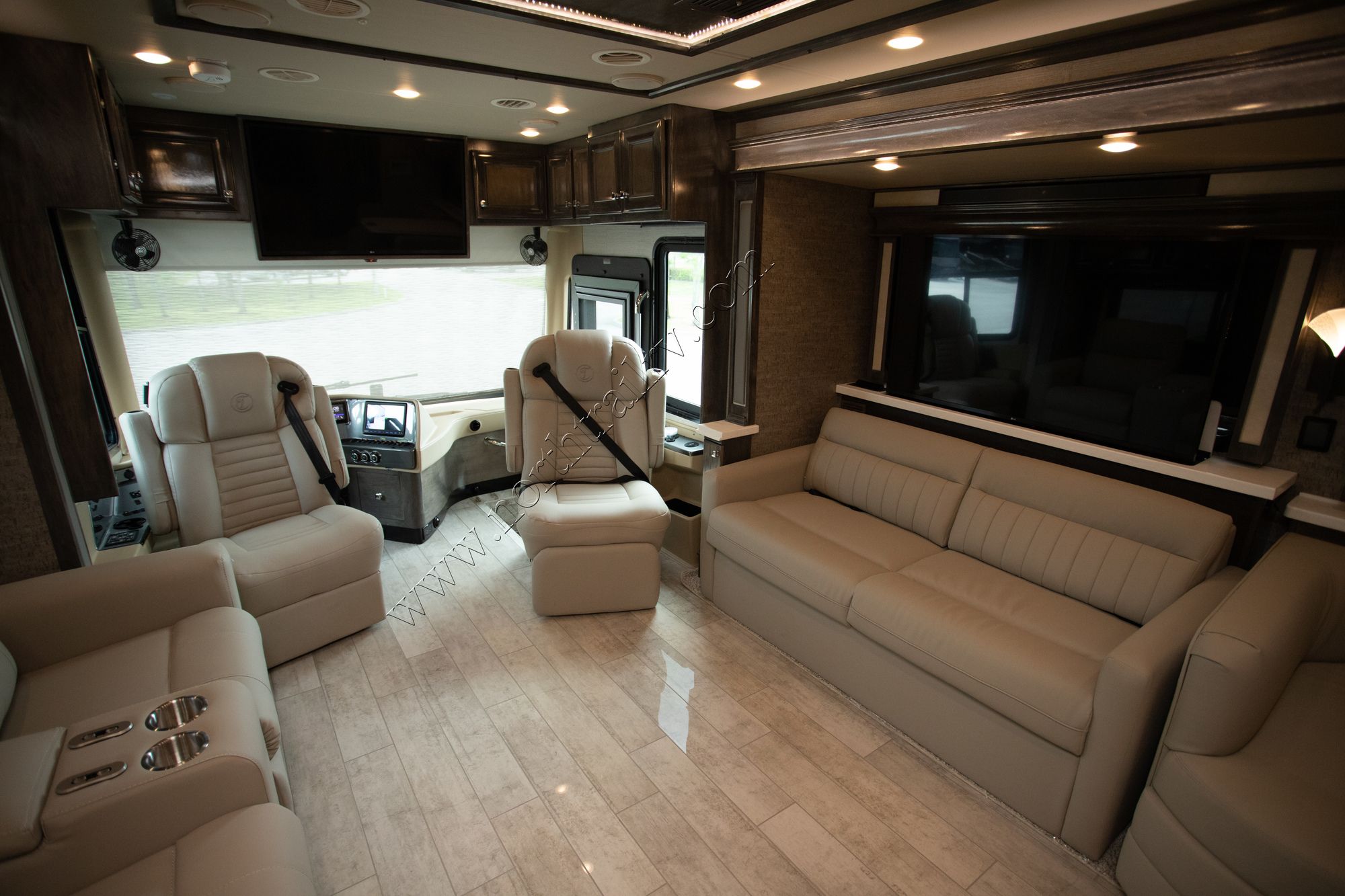 New 2022 Tiffin Motor Homes Phaeton 40IH Class A  For Sale