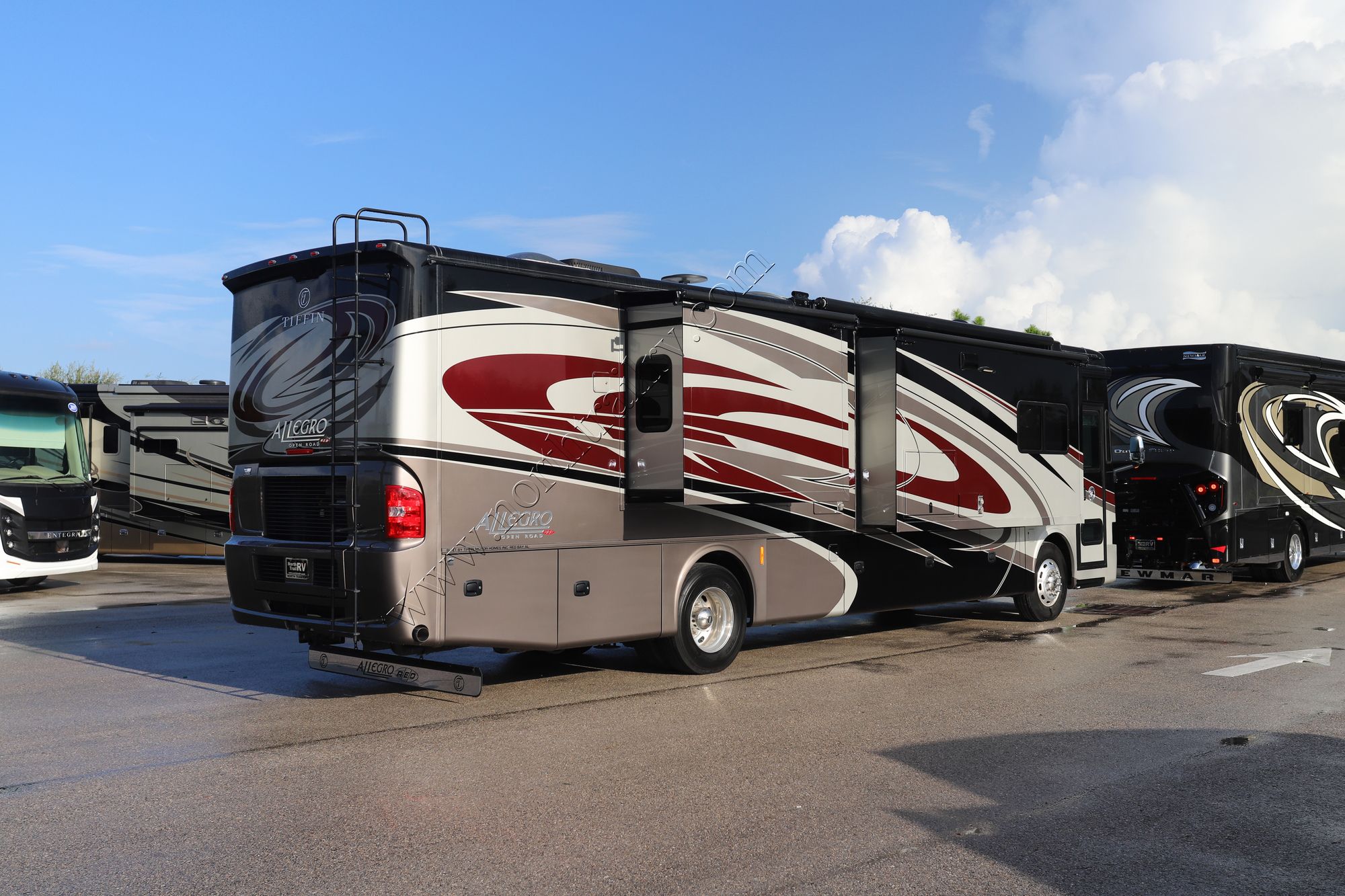 Used 2017 Tiffin Motor Homes Allegro Red 38QRA Class A  For Sale