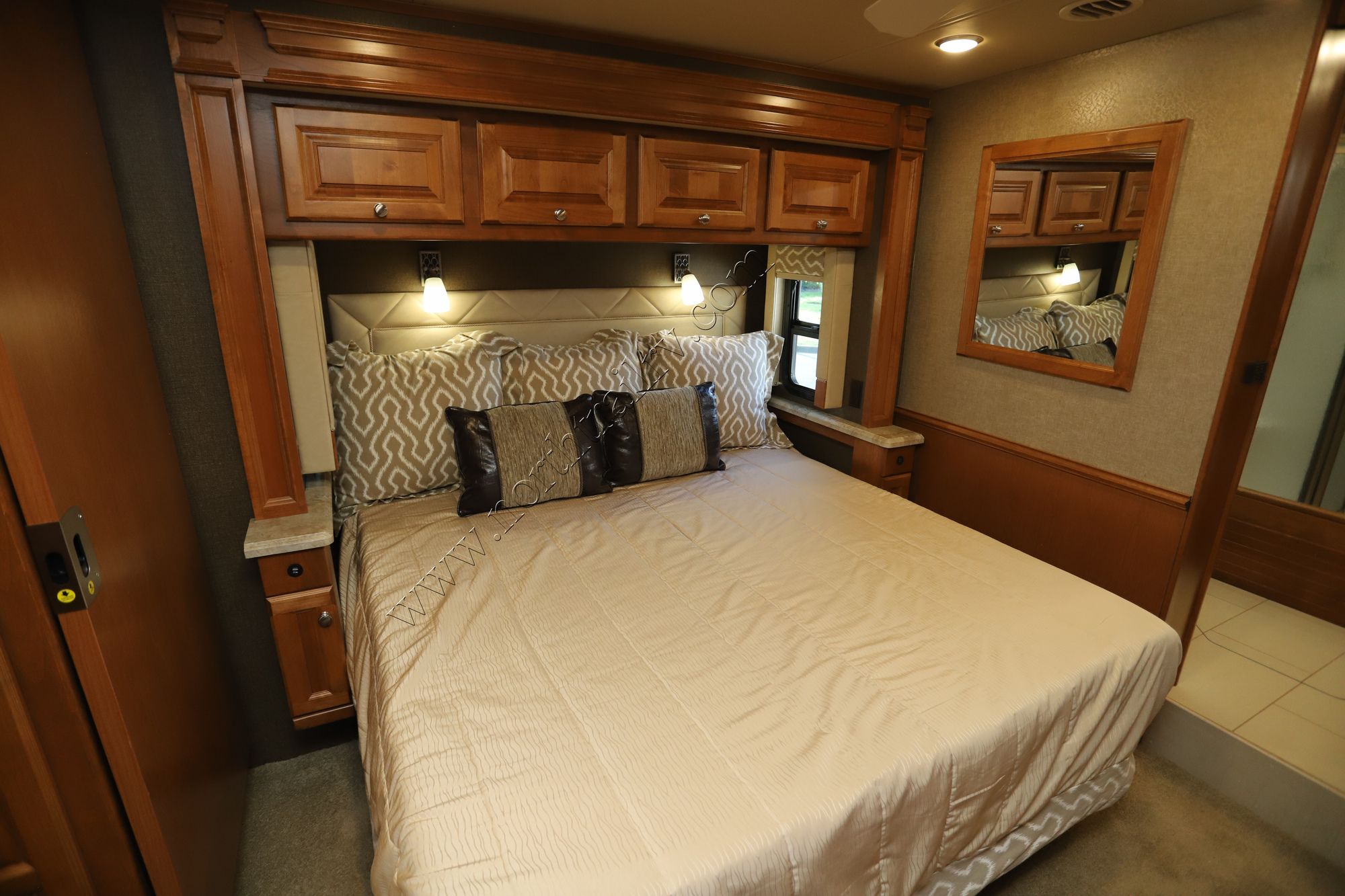 Used 2017 Tiffin Motor Homes Allegro Red 38QRA Class A  For Sale