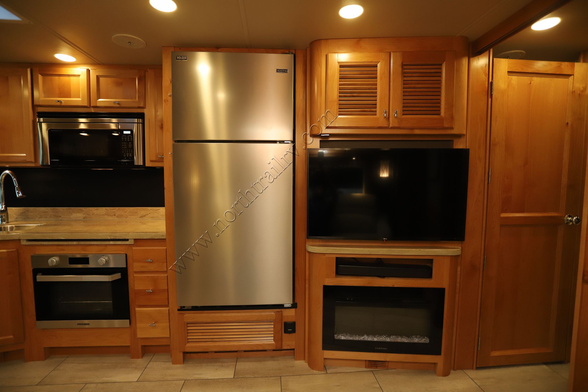 Used 2021 Tiffin Motor Homes Allegro 32SA Class A  For Sale