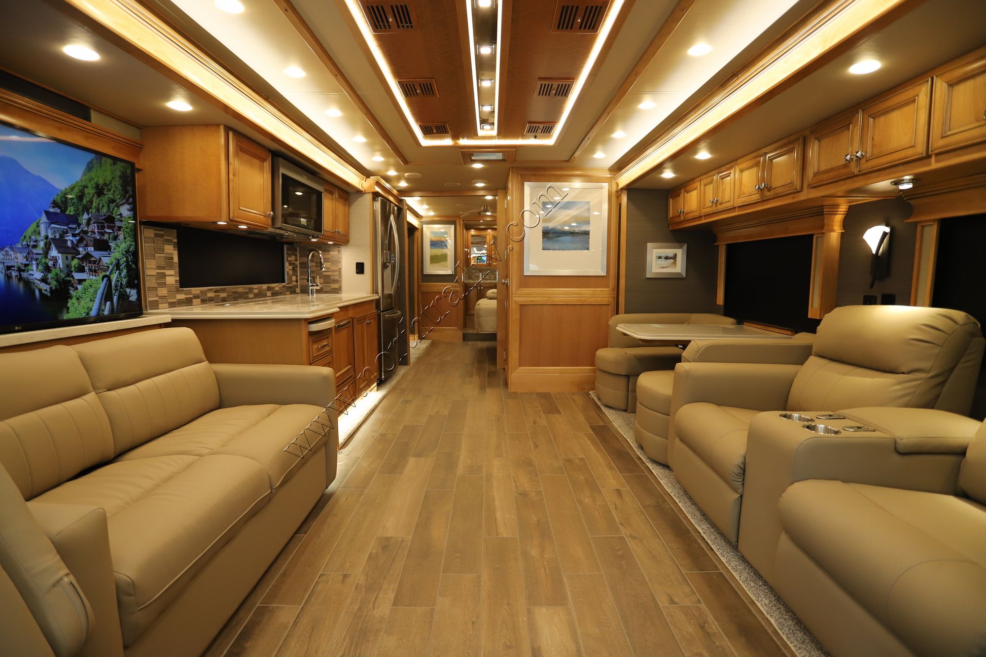 New 2022 Tiffin Motor Homes Phaeton 37BH Class A  For Sale