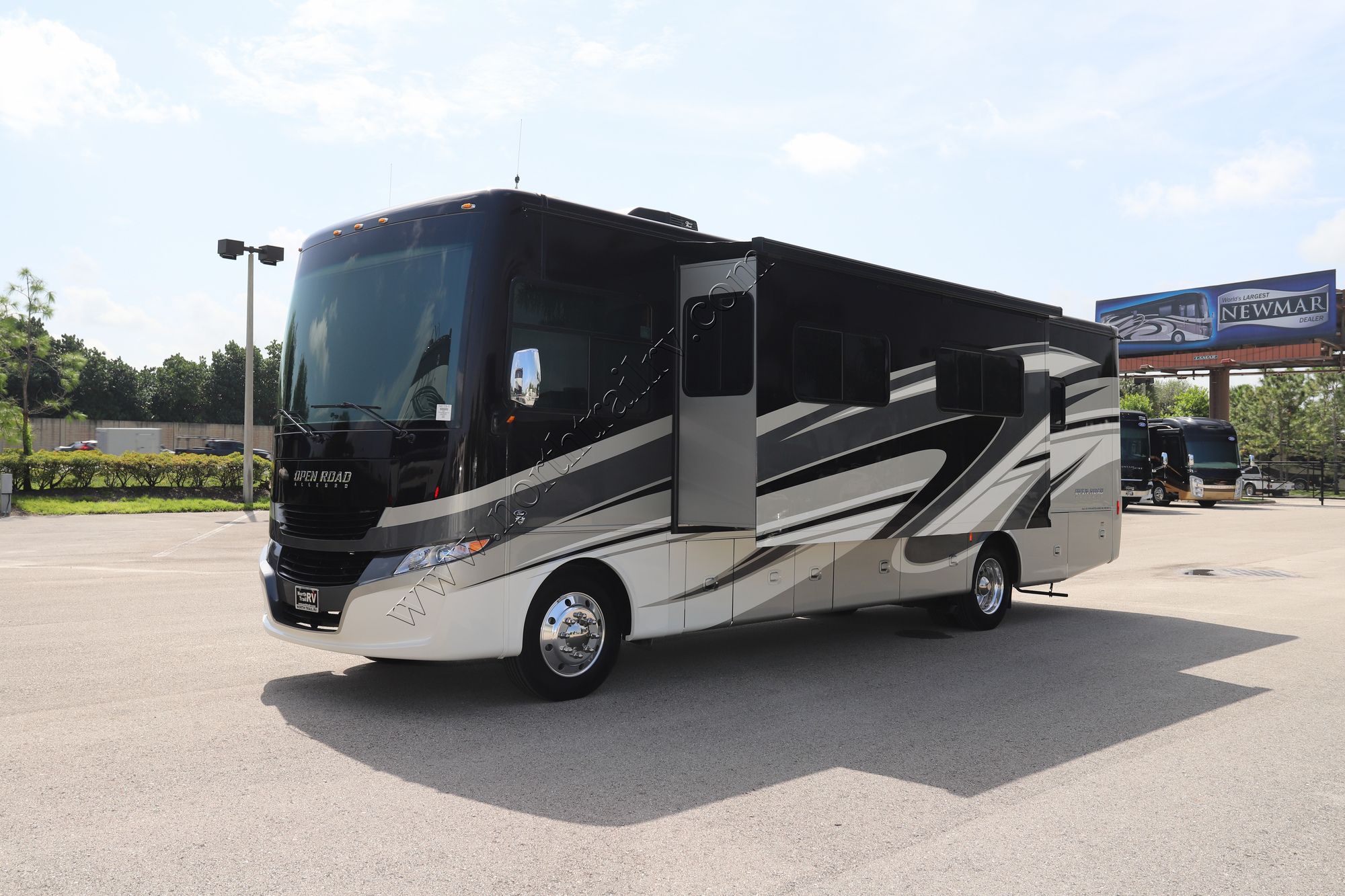 Used 2021 Tiffin Motor Homes Allegro 32SA Class A  For Sale