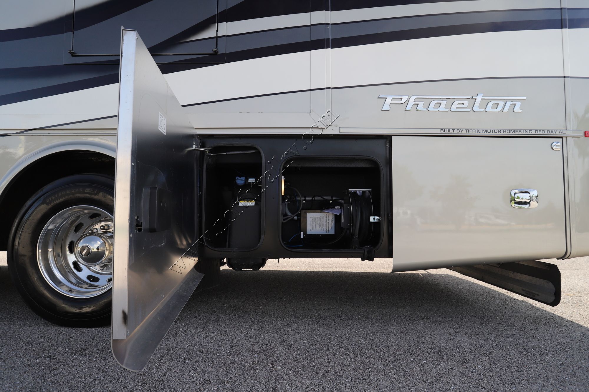 New 2022 Tiffin Motor Homes Phaeton 37BH Class A  For Sale