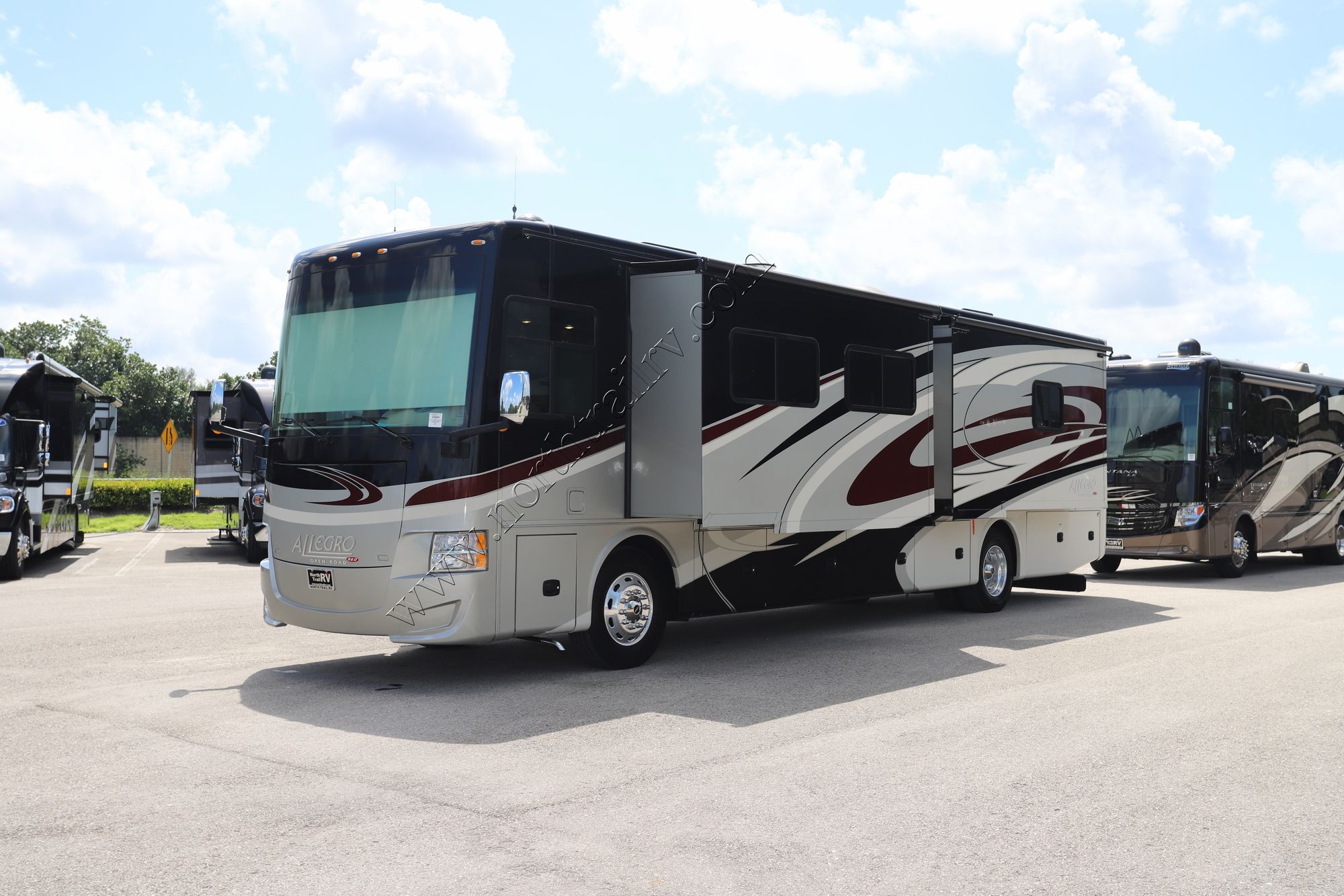 Used 2017 Tiffin Motor Homes Allegro Red 37PA Class A  For Sale