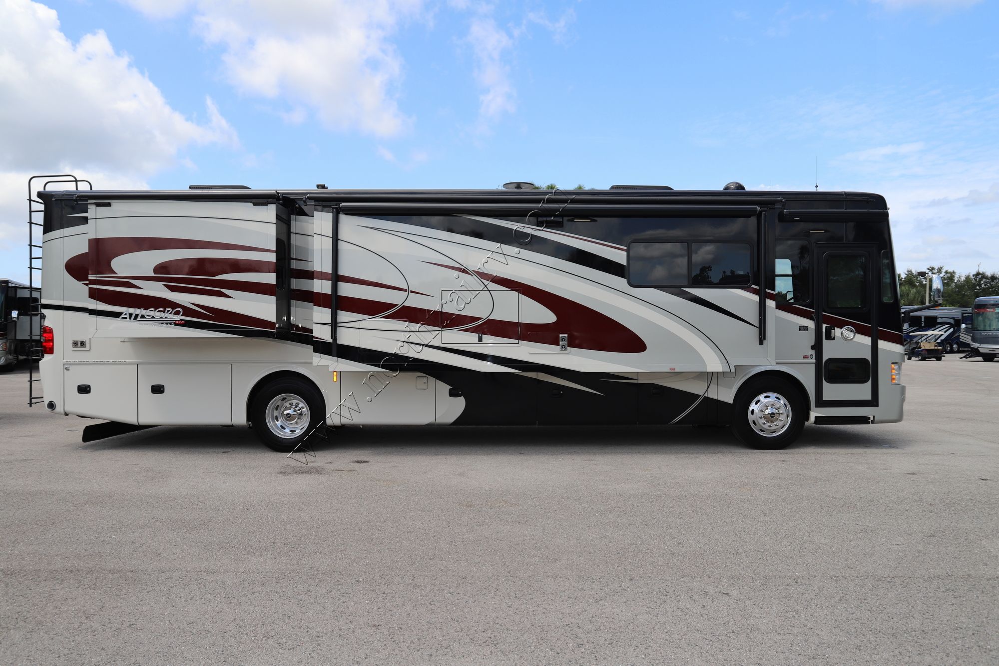 Used 2017 Tiffin Motor Homes Allegro Red 37PA Class A  For Sale