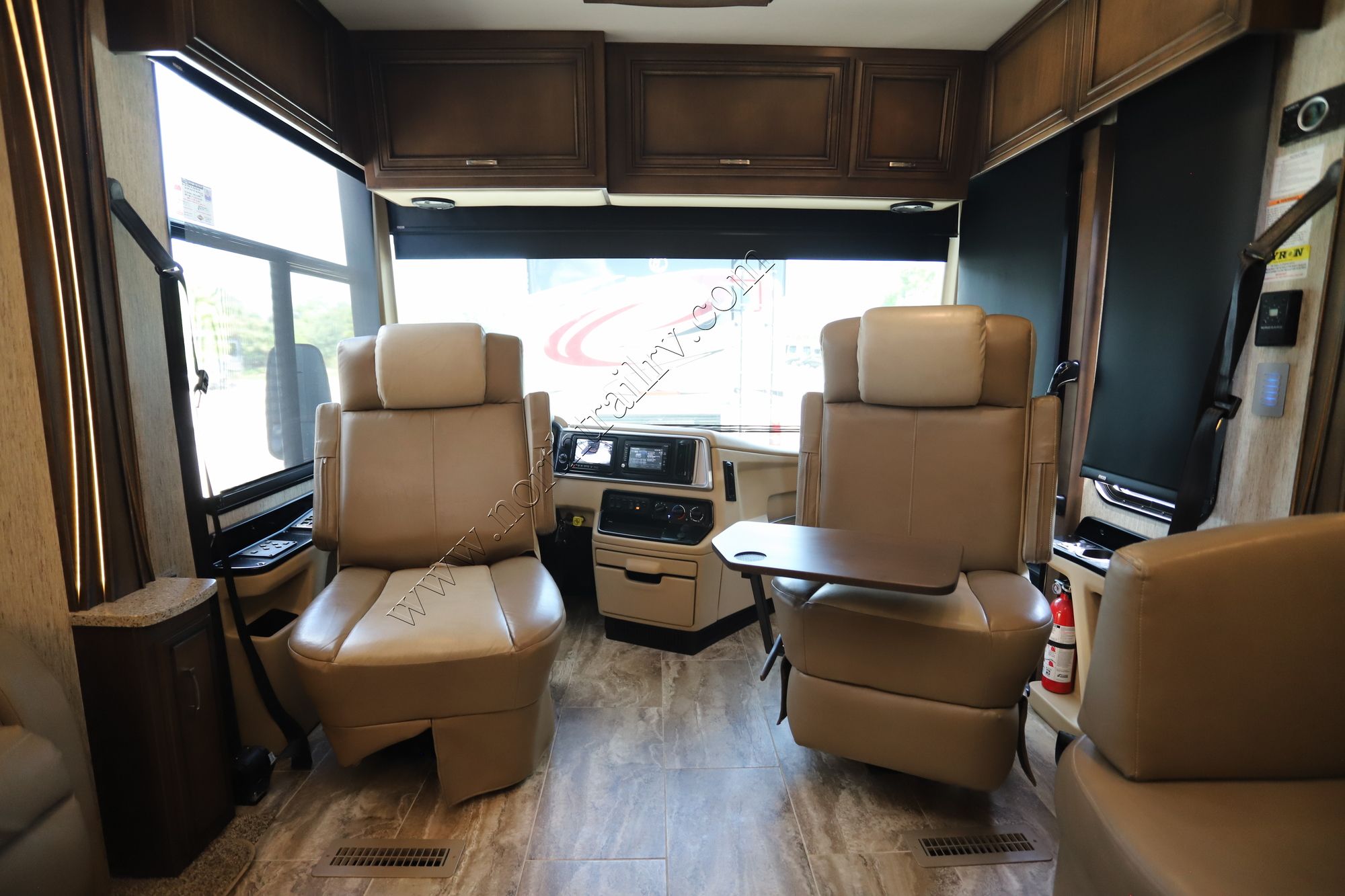 Used 2019 Newmar Ventana Le 3412 Class A  For Sale