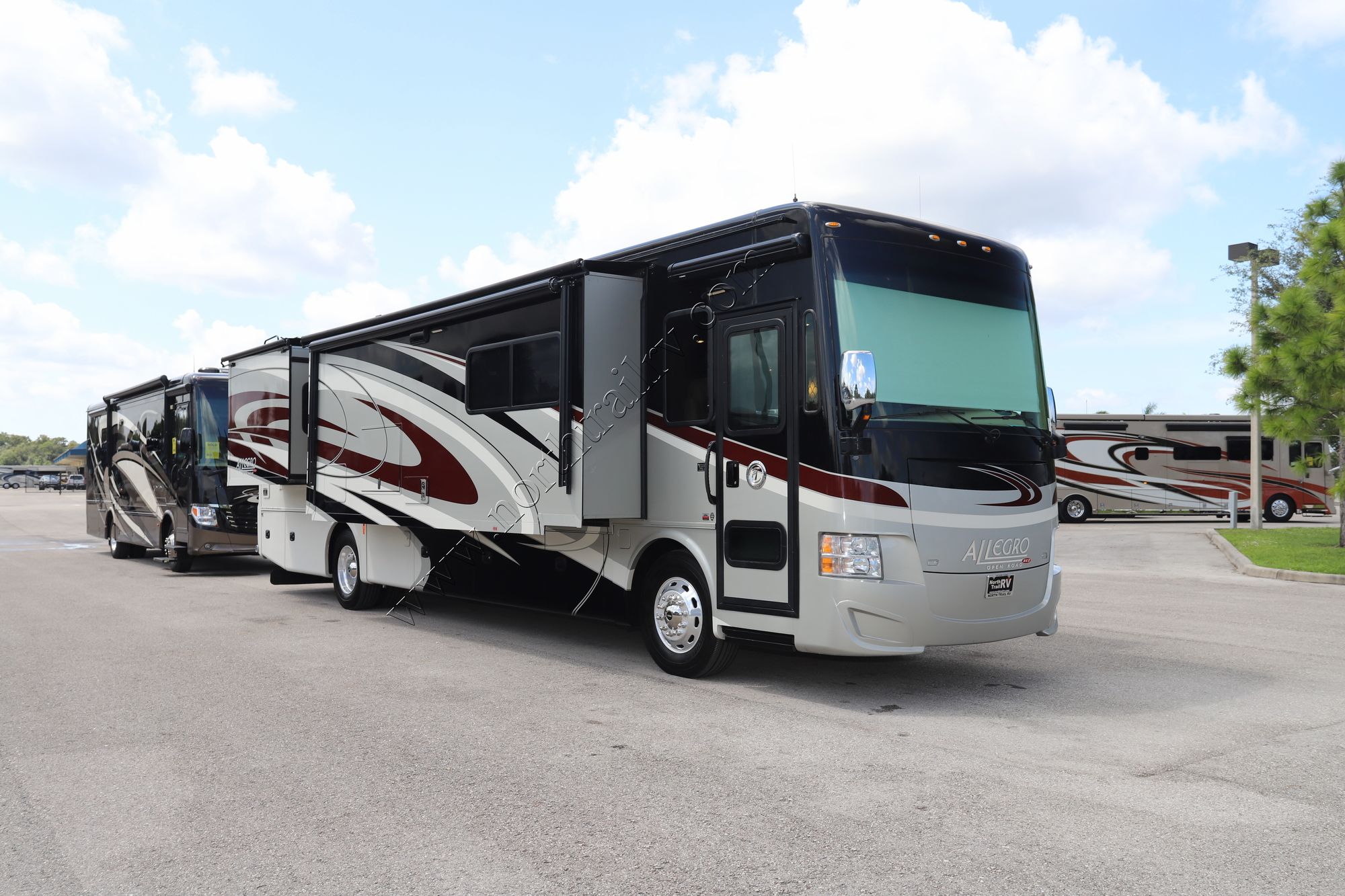 Used 2017 Tiffin Motor Homes Allegro Red 37PA Class A  For Sale