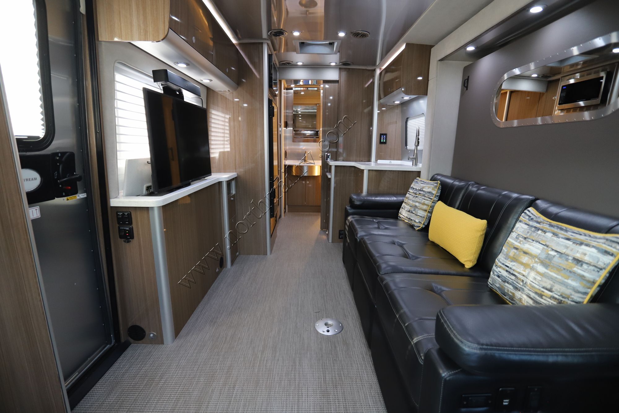 Used 2019 Airstream Atlas 25MB Class C  For Sale