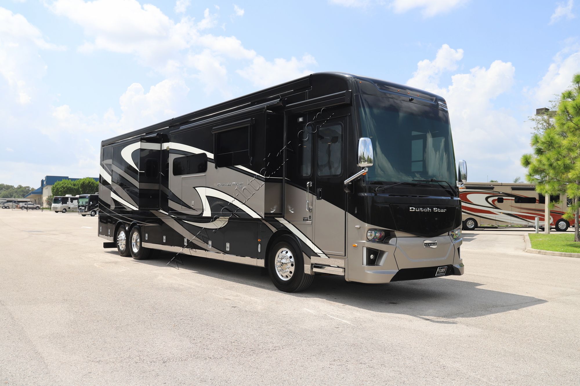 Used 2020 Newmar Dutch Star 4369 Class A  For Sale