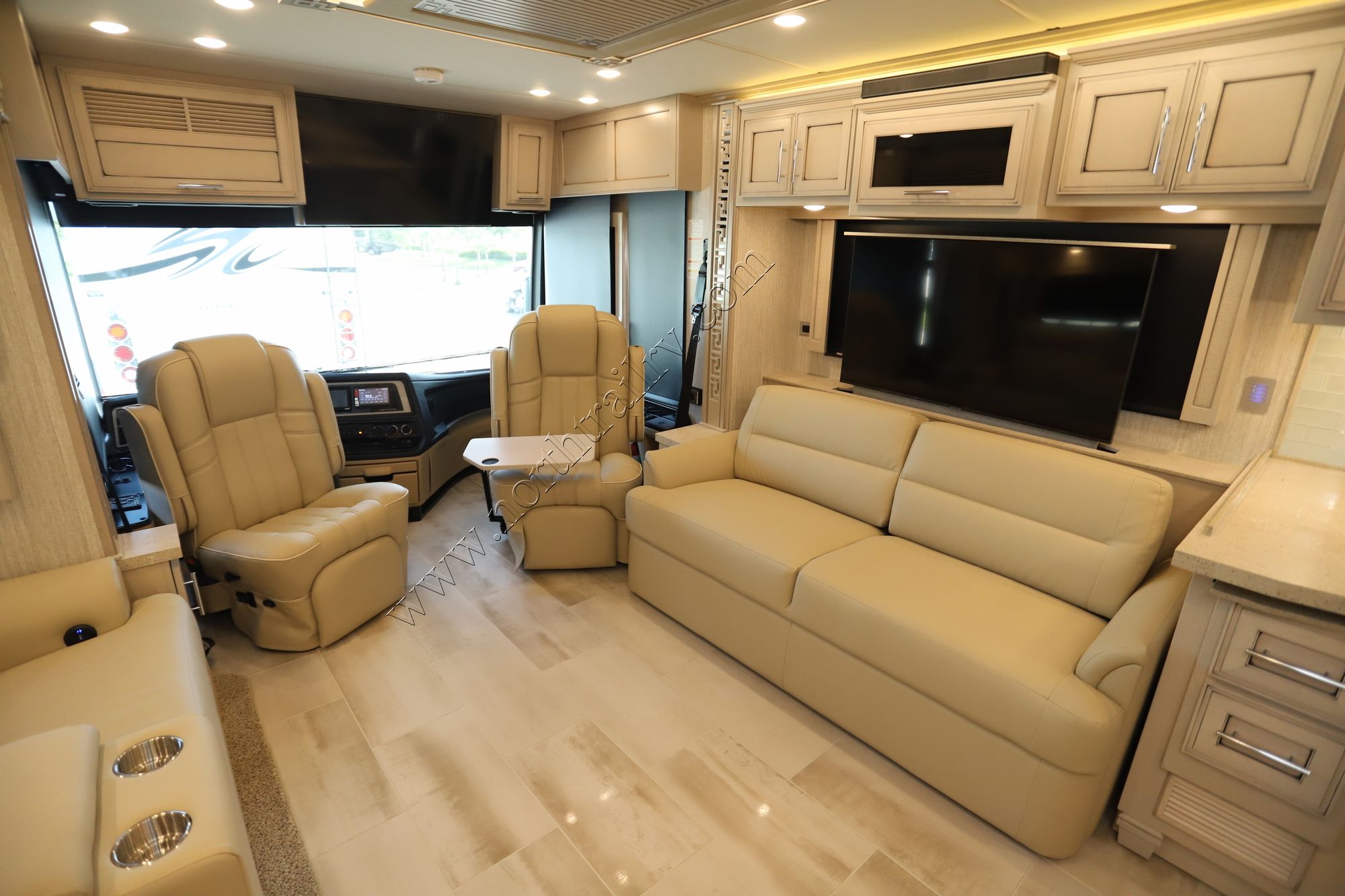 New 2022 Newmar Ventana 4037 Class A  For Sale