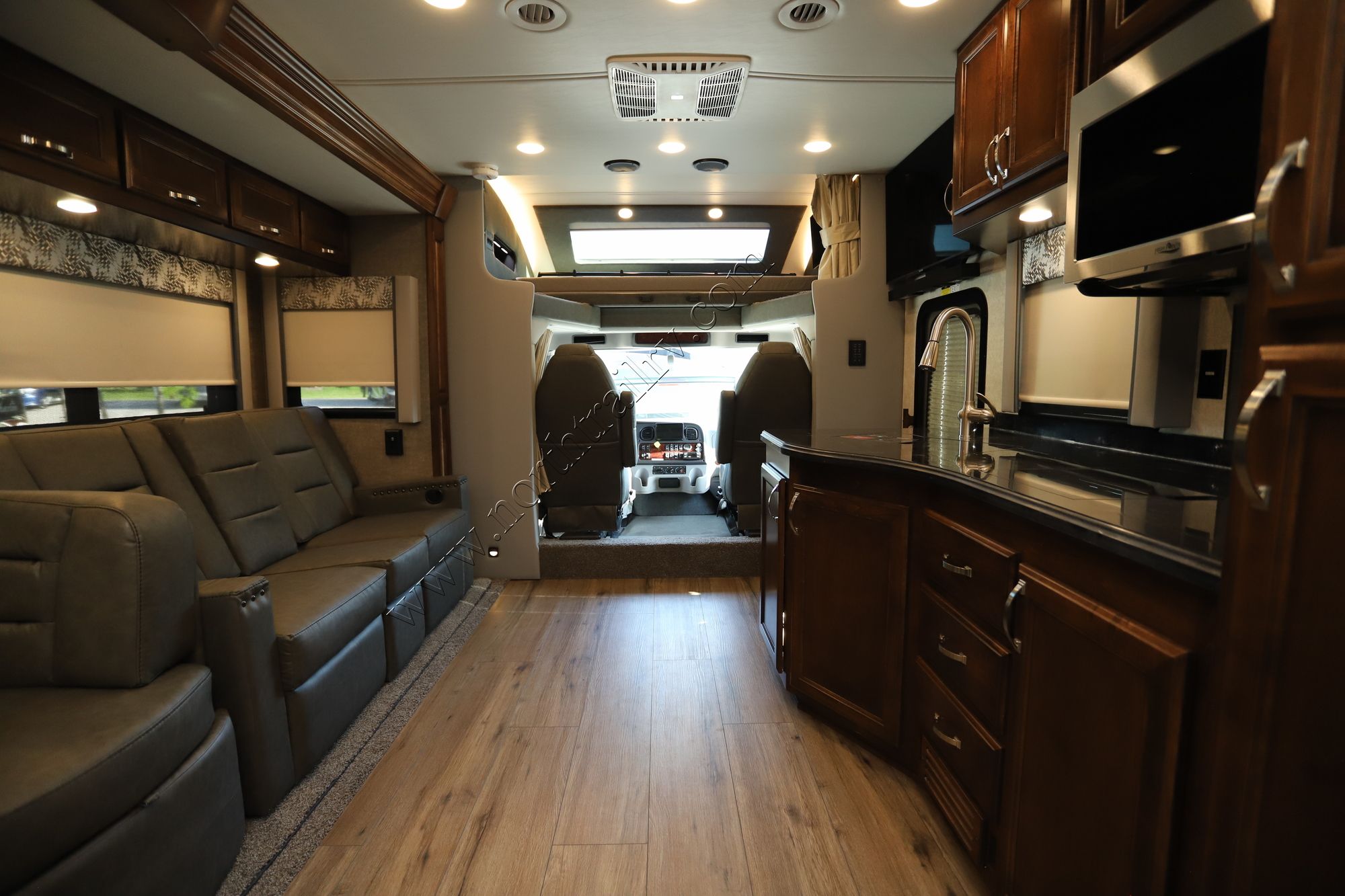 New 2022 Renegade Rv Verona 36VSB Super C  For Sale