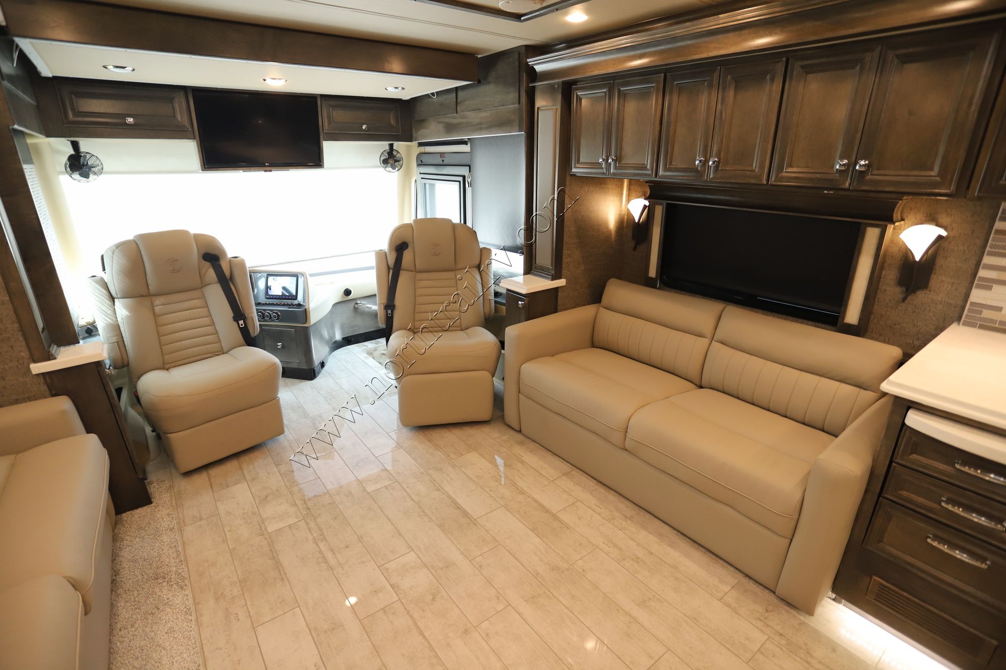 New 2022 Tiffin Motor Homes Phaeton 40QKH Class A  For Sale