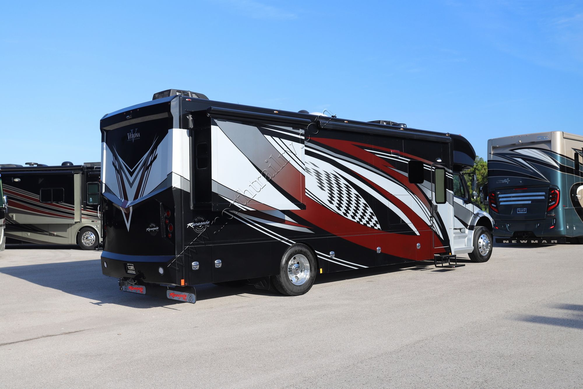 New 2022 Renegade Rv Verona 36VSB Super C  For Sale