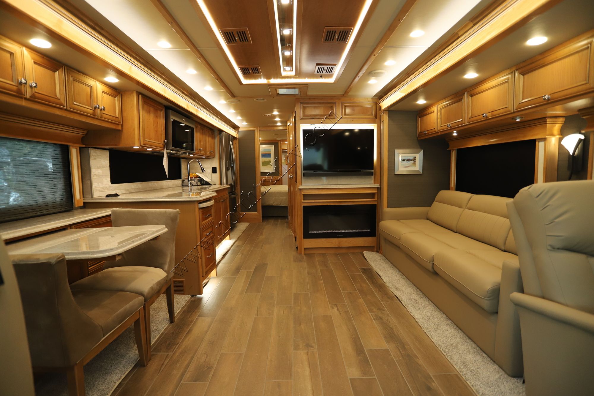 New 2022 Tiffin Motor Homes Phaeton 40AH Class A  For Sale