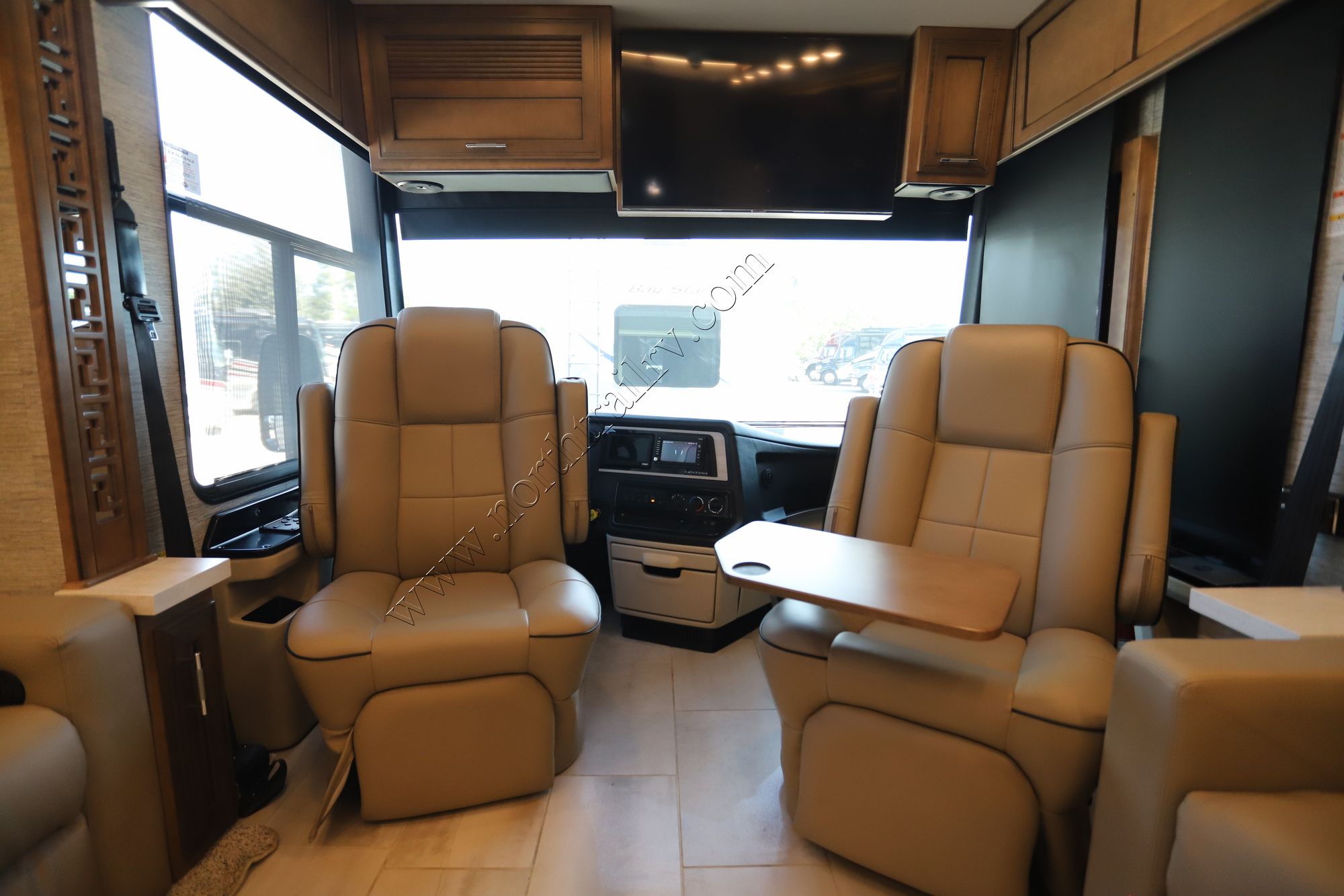 Used 2021 Newmar Ventana 4369 Class A  For Sale