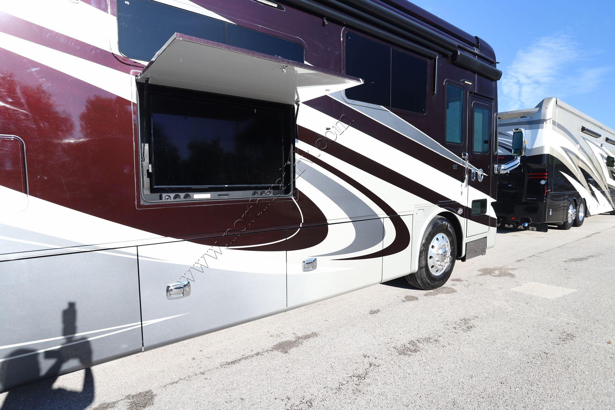 Used 2018 Tiffin Motor Homes Allegro Bus 45OPP Class A  For Sale