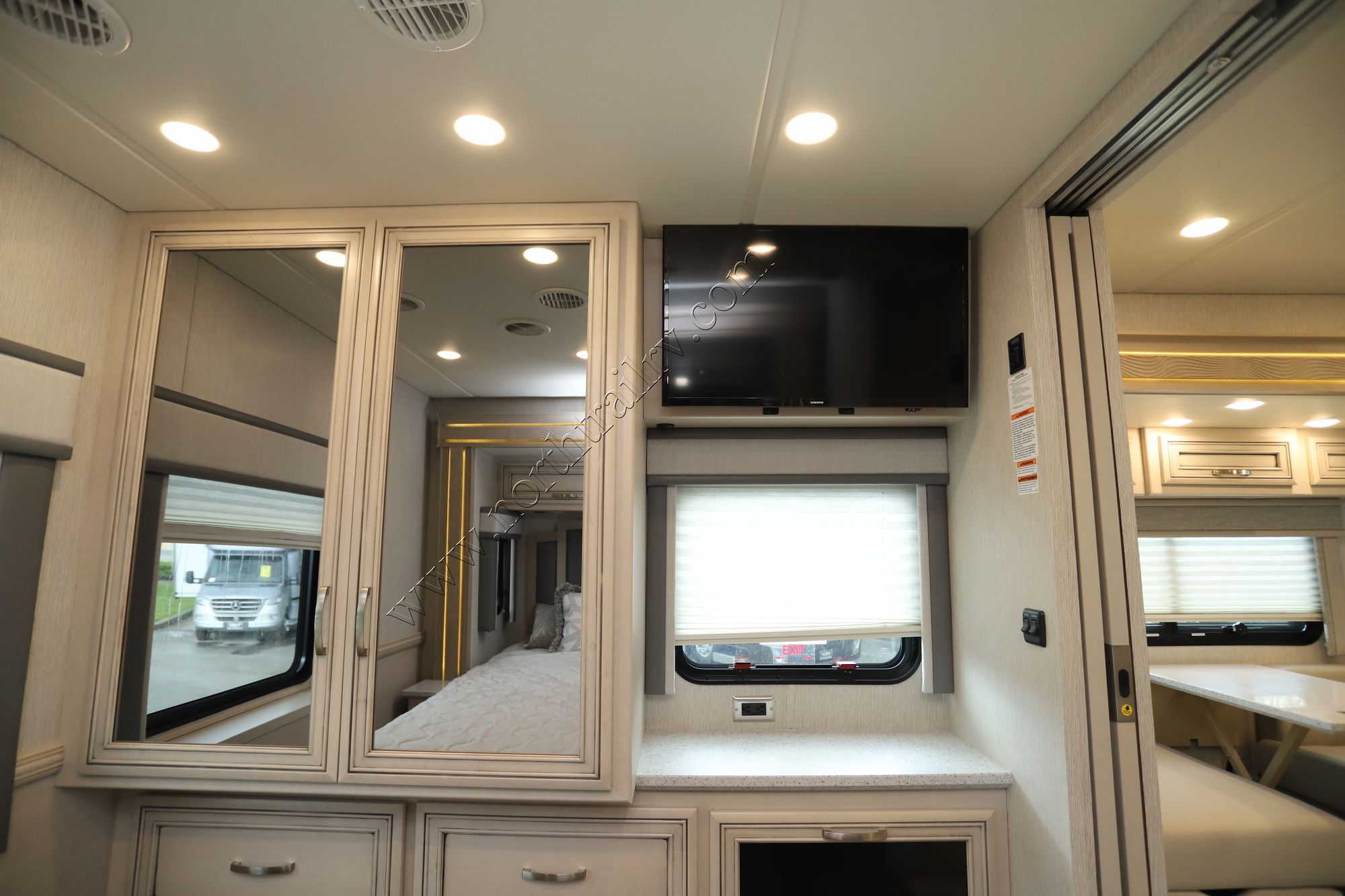 New 2022 Newmar Bay Star Sport 2702 Class A  For Sale