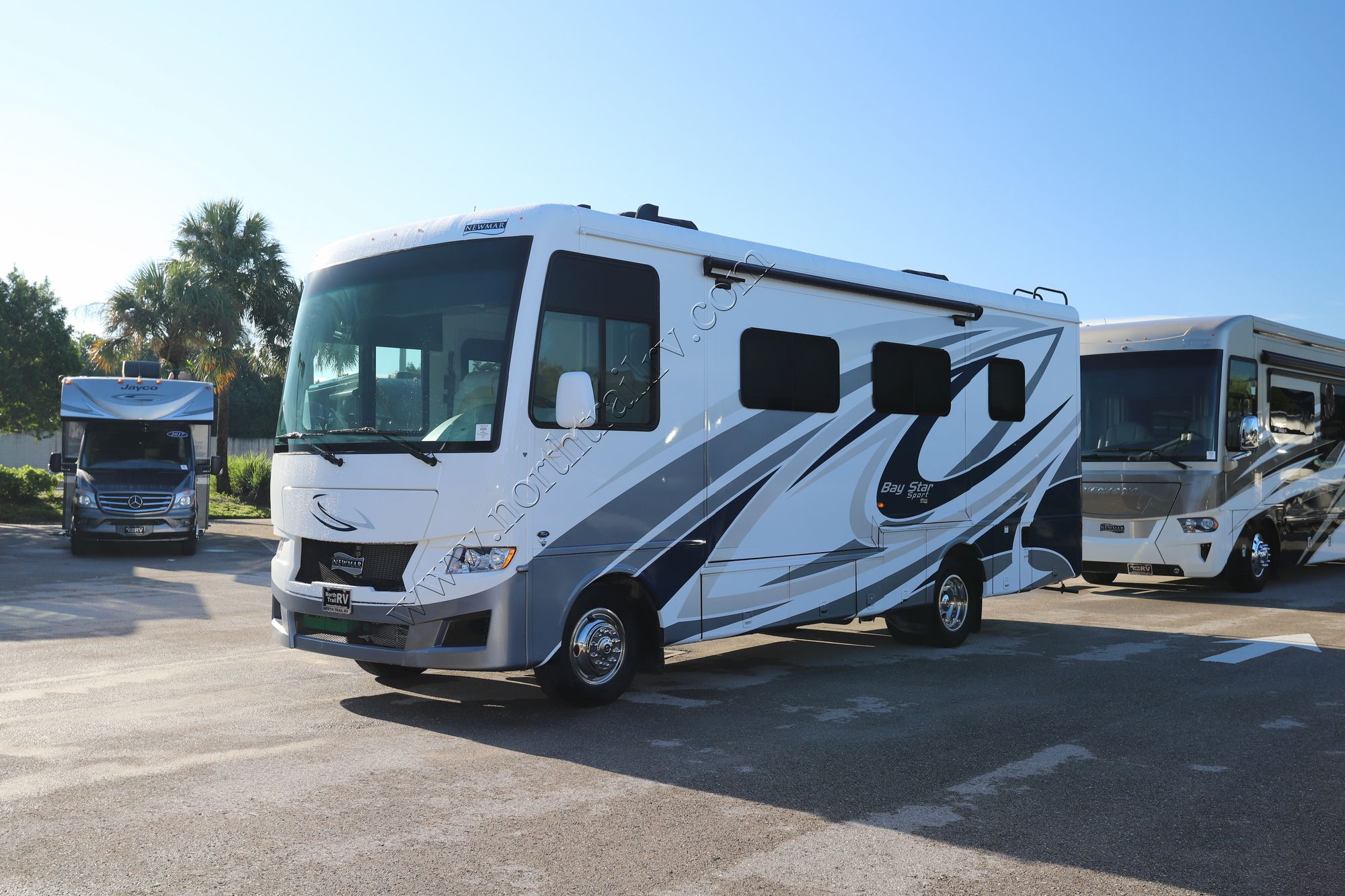 New 2022 Newmar Bay Star Sport 2702 Class A  For Sale