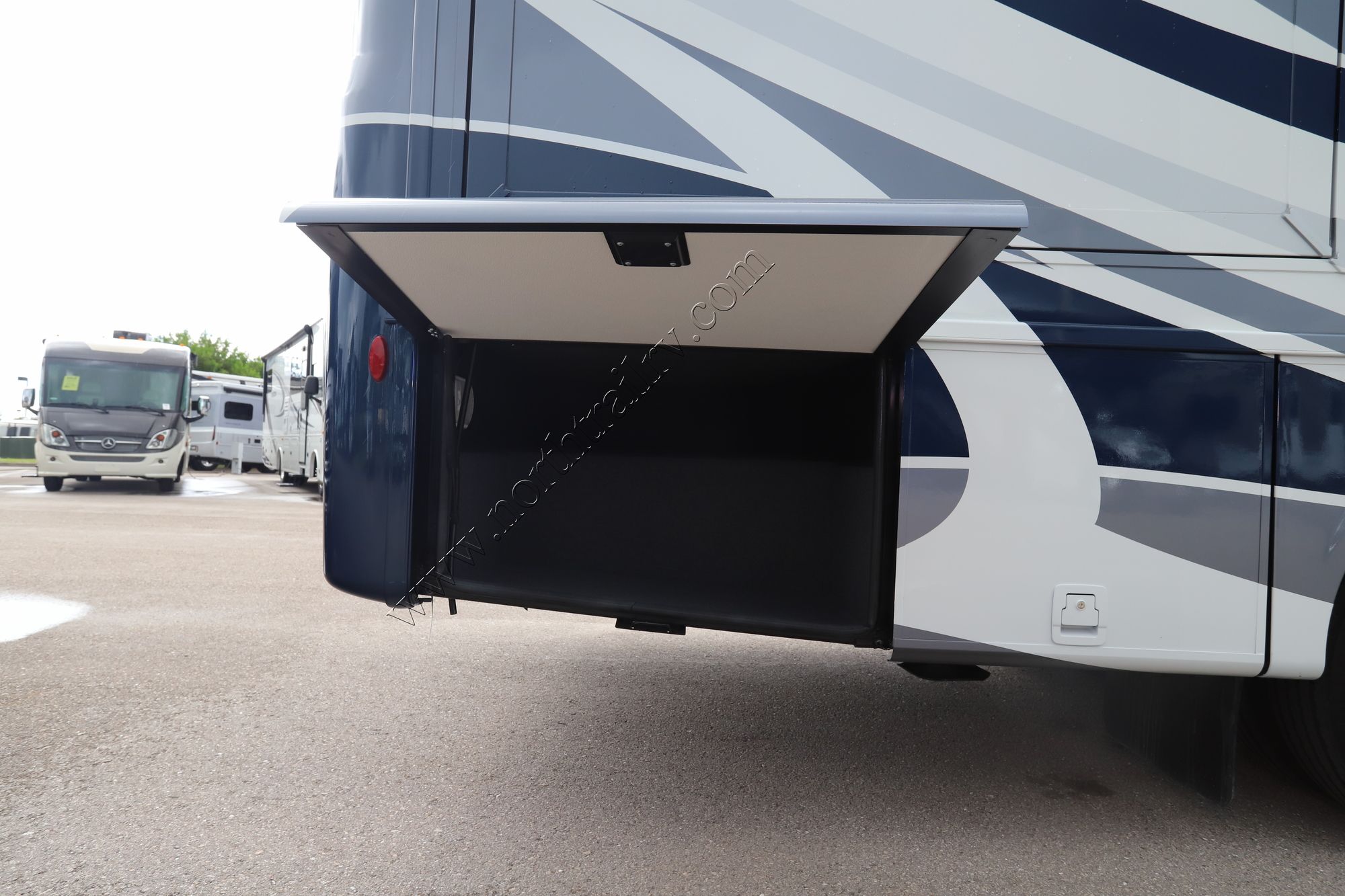 New 2022 Newmar Bay Star Sport 2702 Class A  For Sale