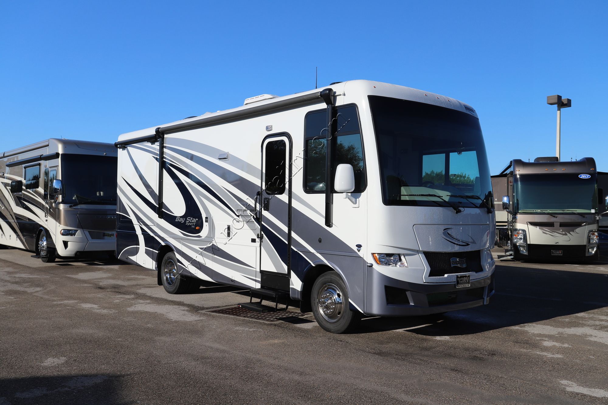 New 2022 Newmar Bay Star Sport 2702 Class A  For Sale