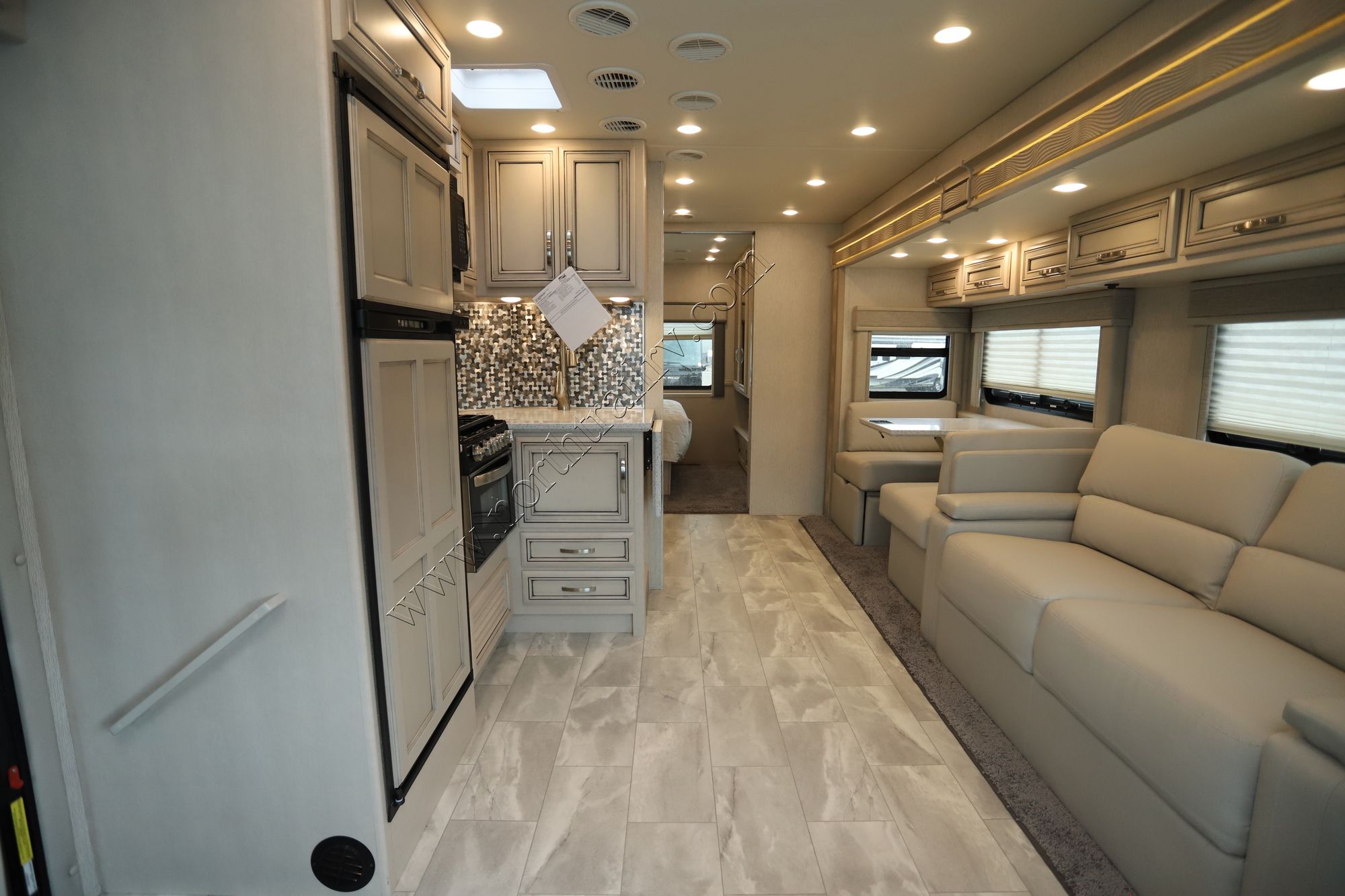 New 2022 Newmar Bay Star Sport 2702 Class A  For Sale