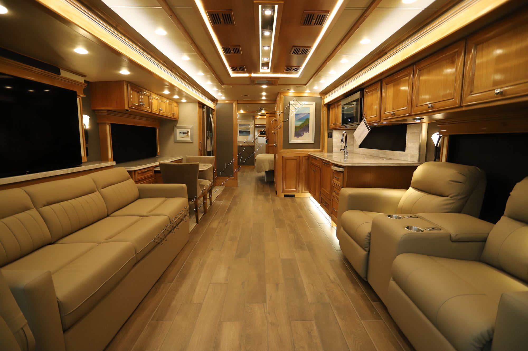 New 2022 Tiffin Motor Homes Phaeton 44 OH Class A  For Sale