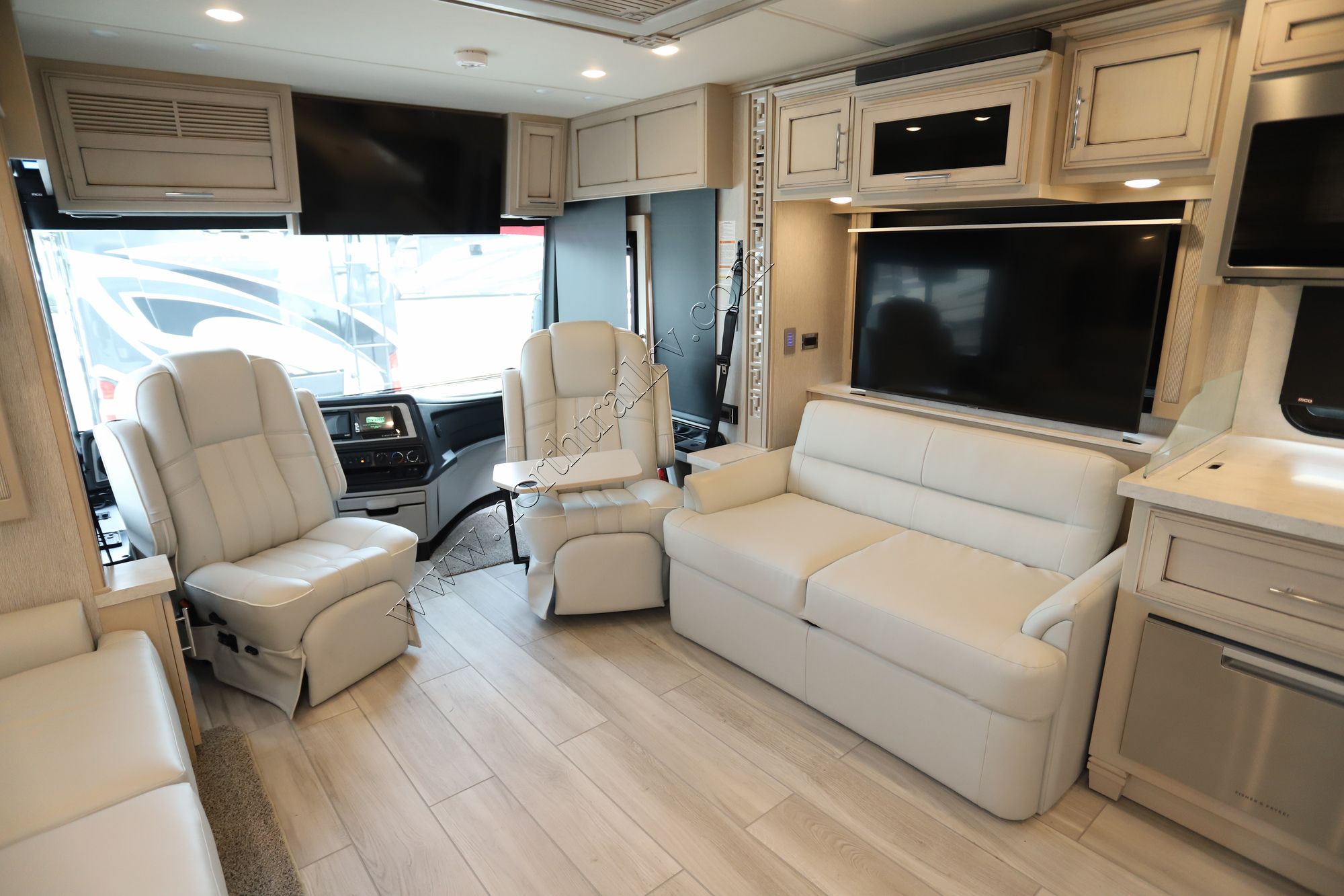 New 2022 Newmar Ventana 4326 Class A  For Sale