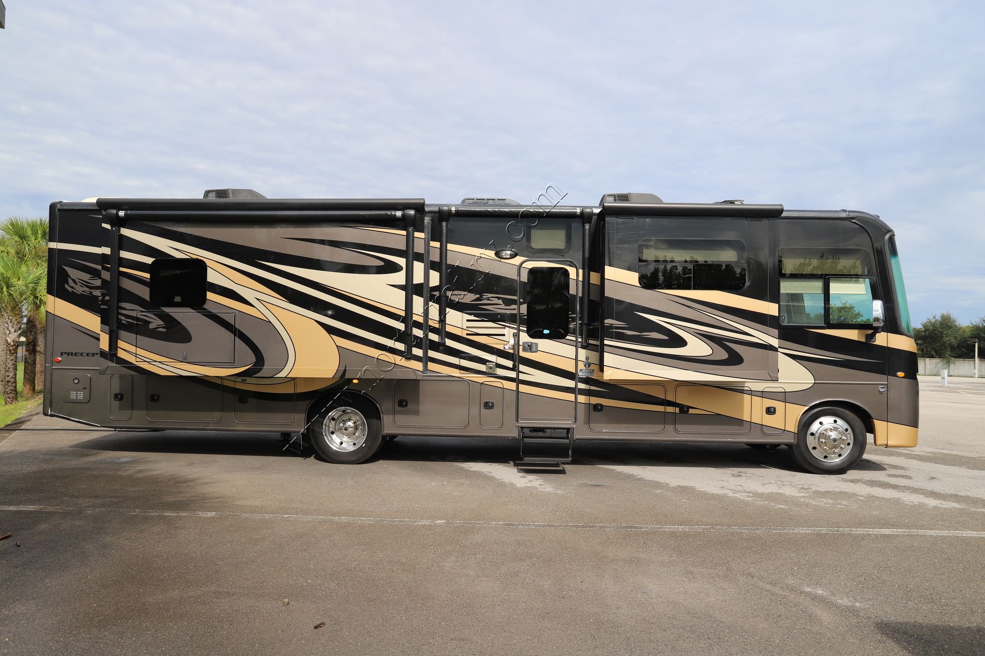 Used 2017 Jayco Precept 36T Class A  For Sale