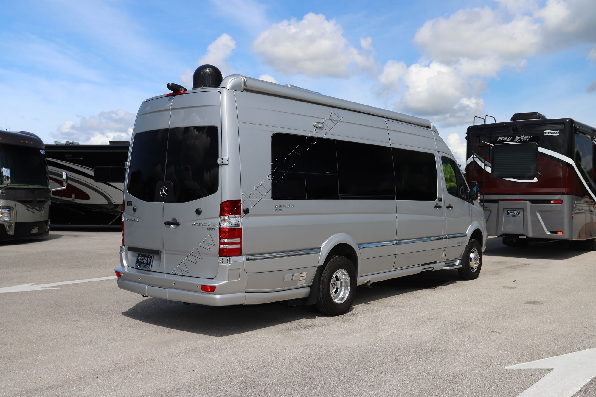 Used 2019 Airstream Interstate LOUNGE EXT4X4 Class B  For Sale